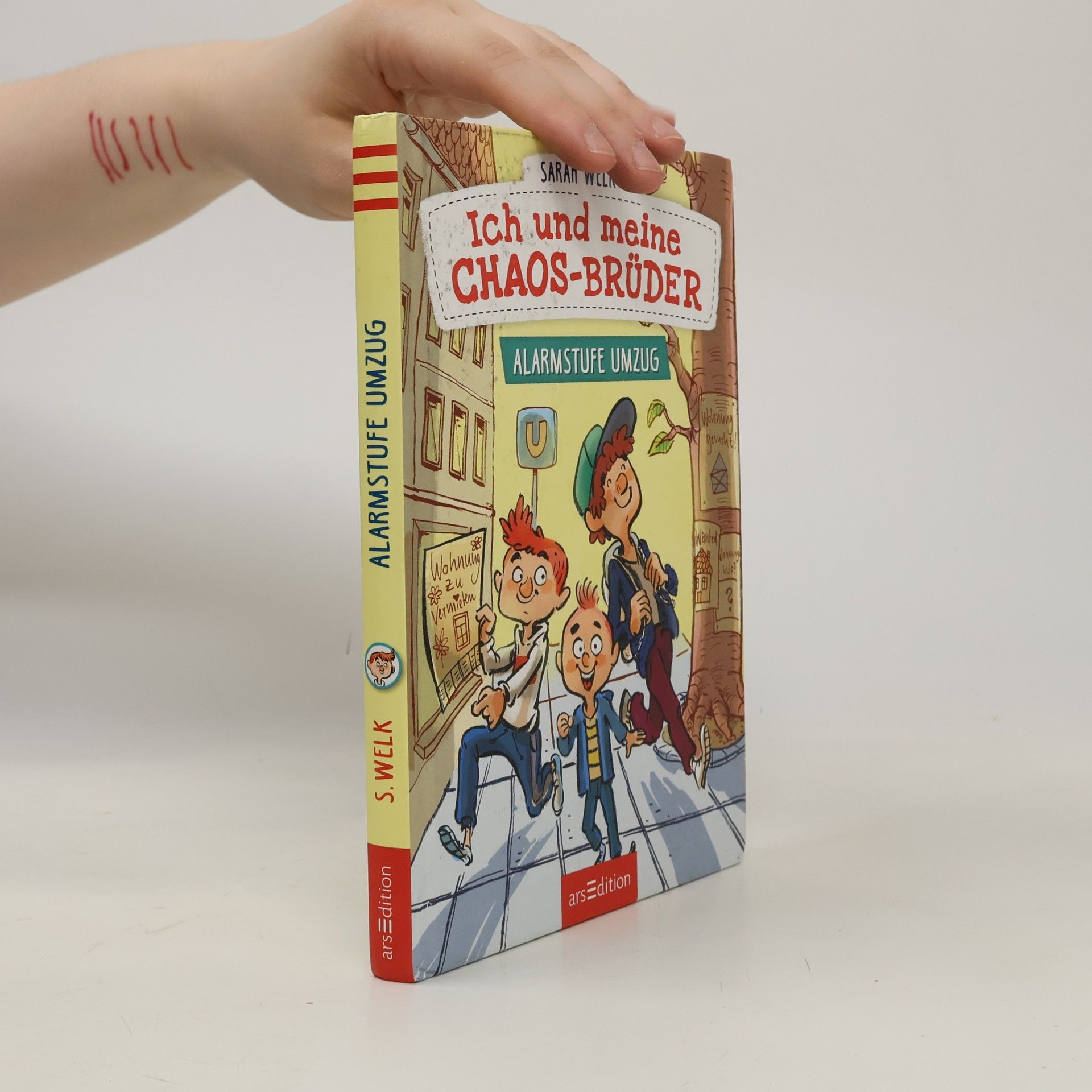 Sarah Welk Ich und meine Chaos-Brüder - Alarmstufe Umzug (Ich und meine Chaos-Brüder 1)