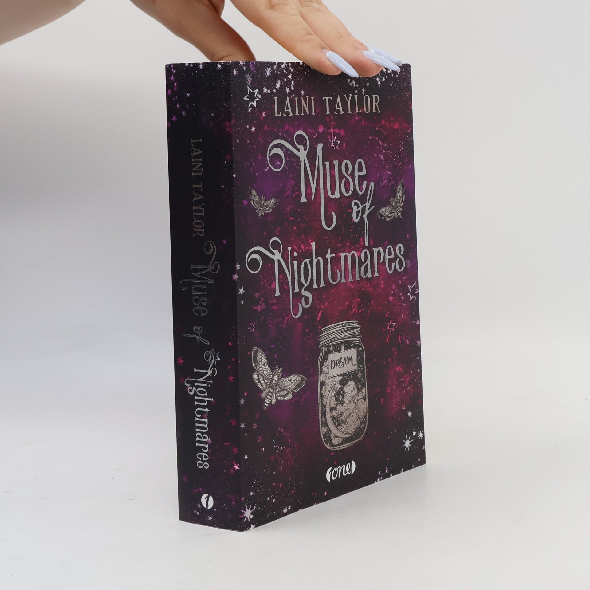 Laini Taylor Muse of Nightmares
