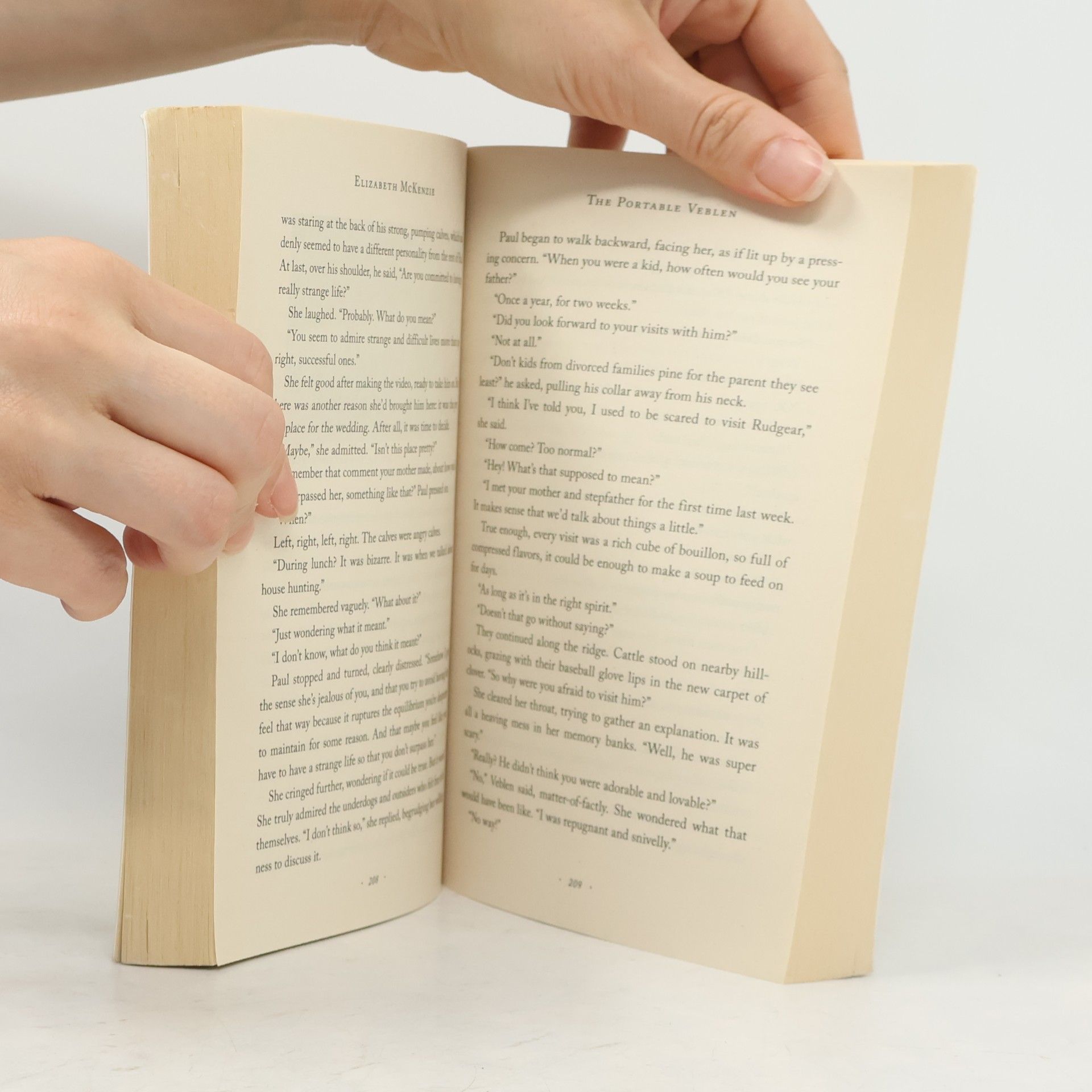 Elizabeth McKenzie The portable Veblen