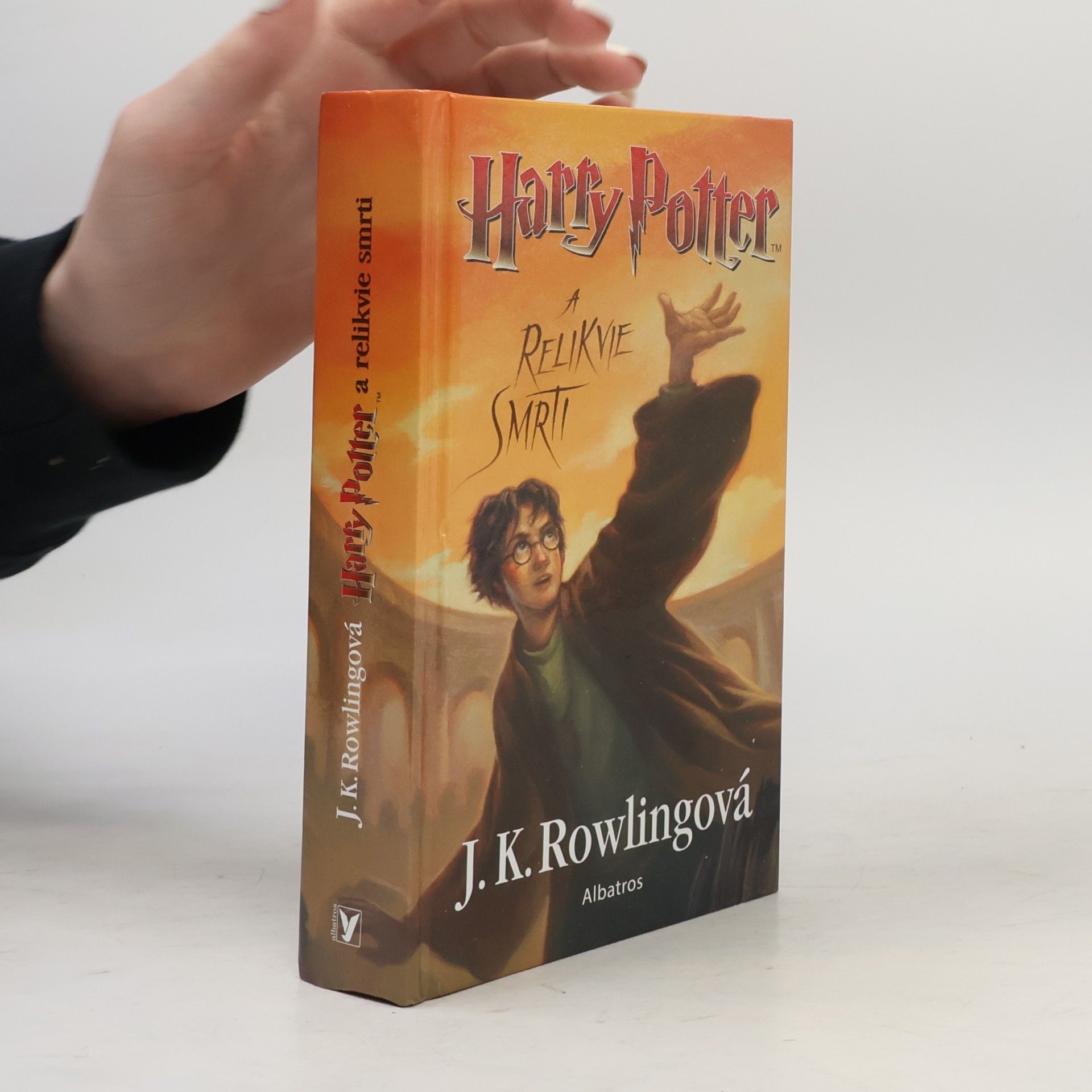 Joanne K. Rowlingová Harry Potter a relikvie smrti