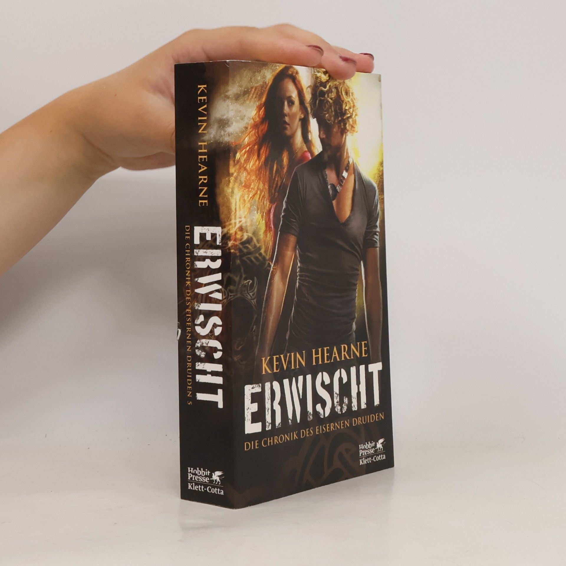 Kevin Hearne Erwischt