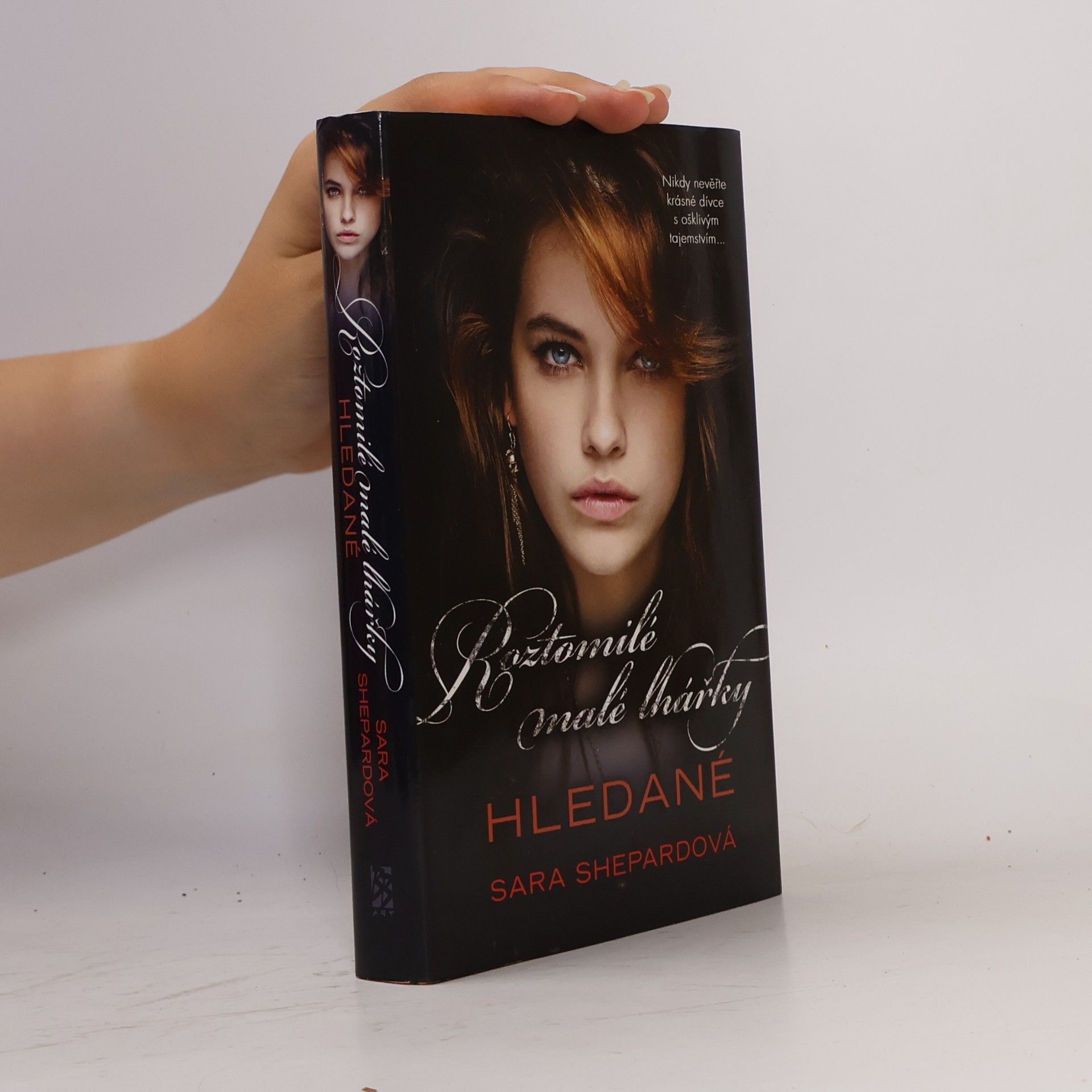 Sara Shepard Roztomilé malé lhářky: Hledané