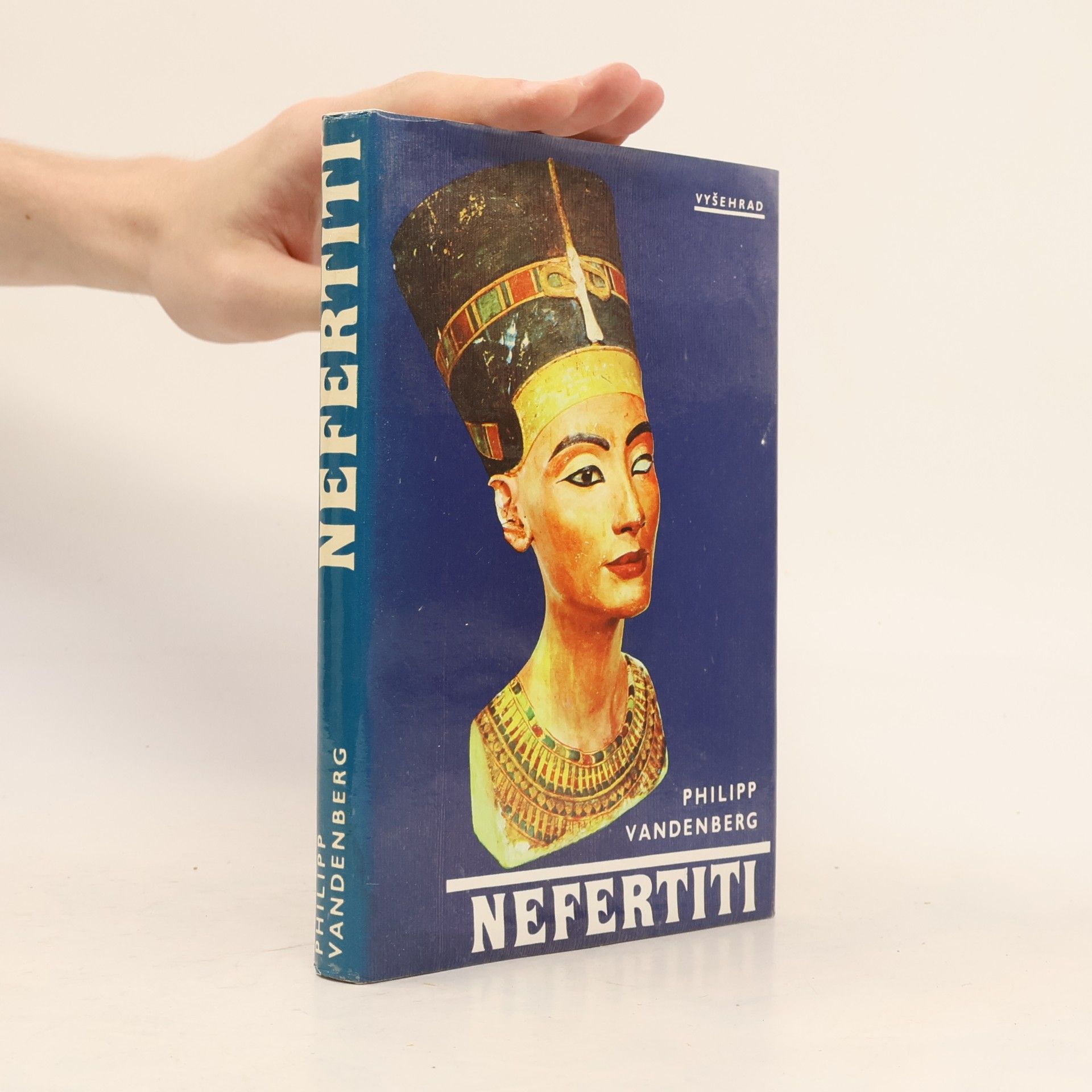 Philipp Vandenberg Nefertiti