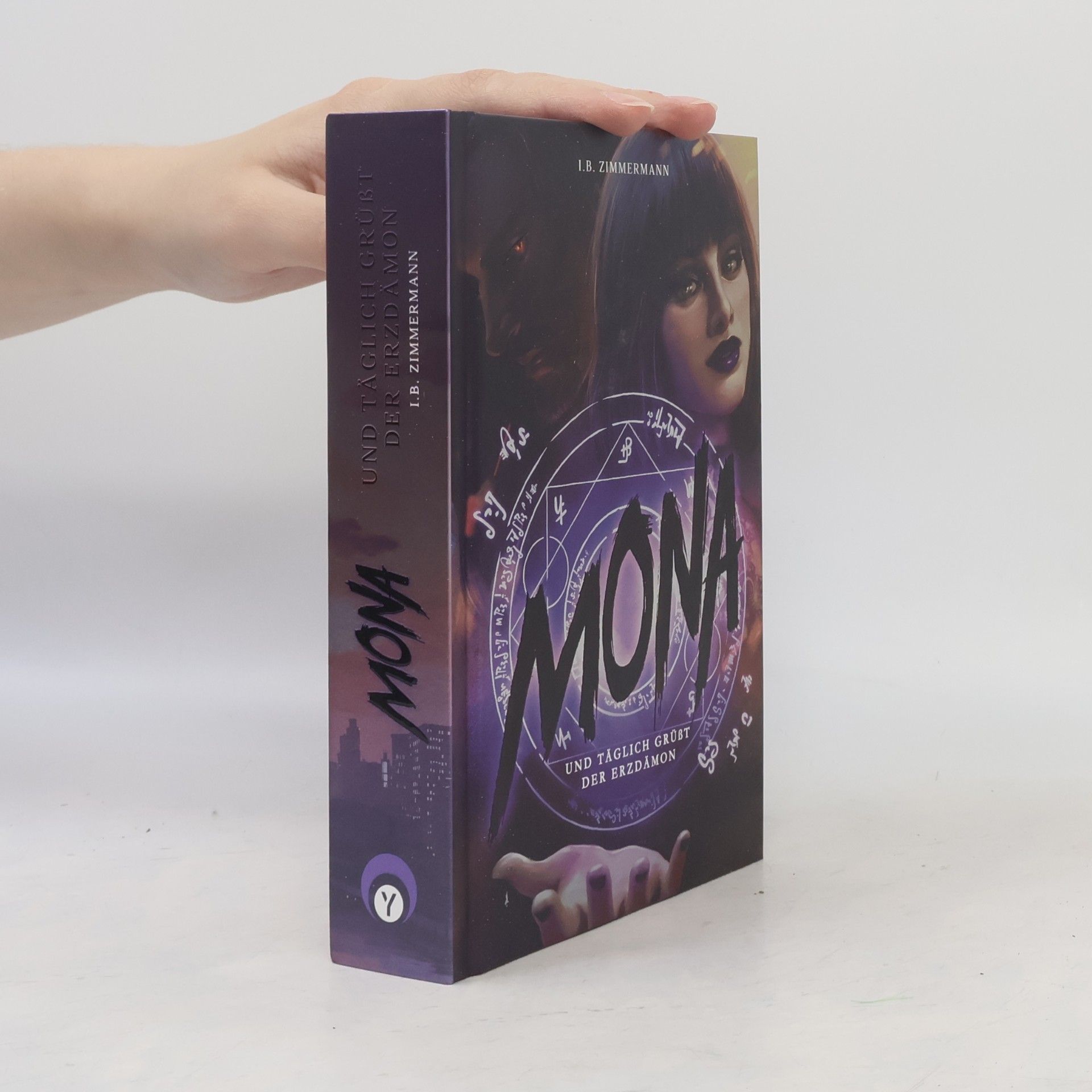 Mona - Und täglich grüßt der Erzdämon