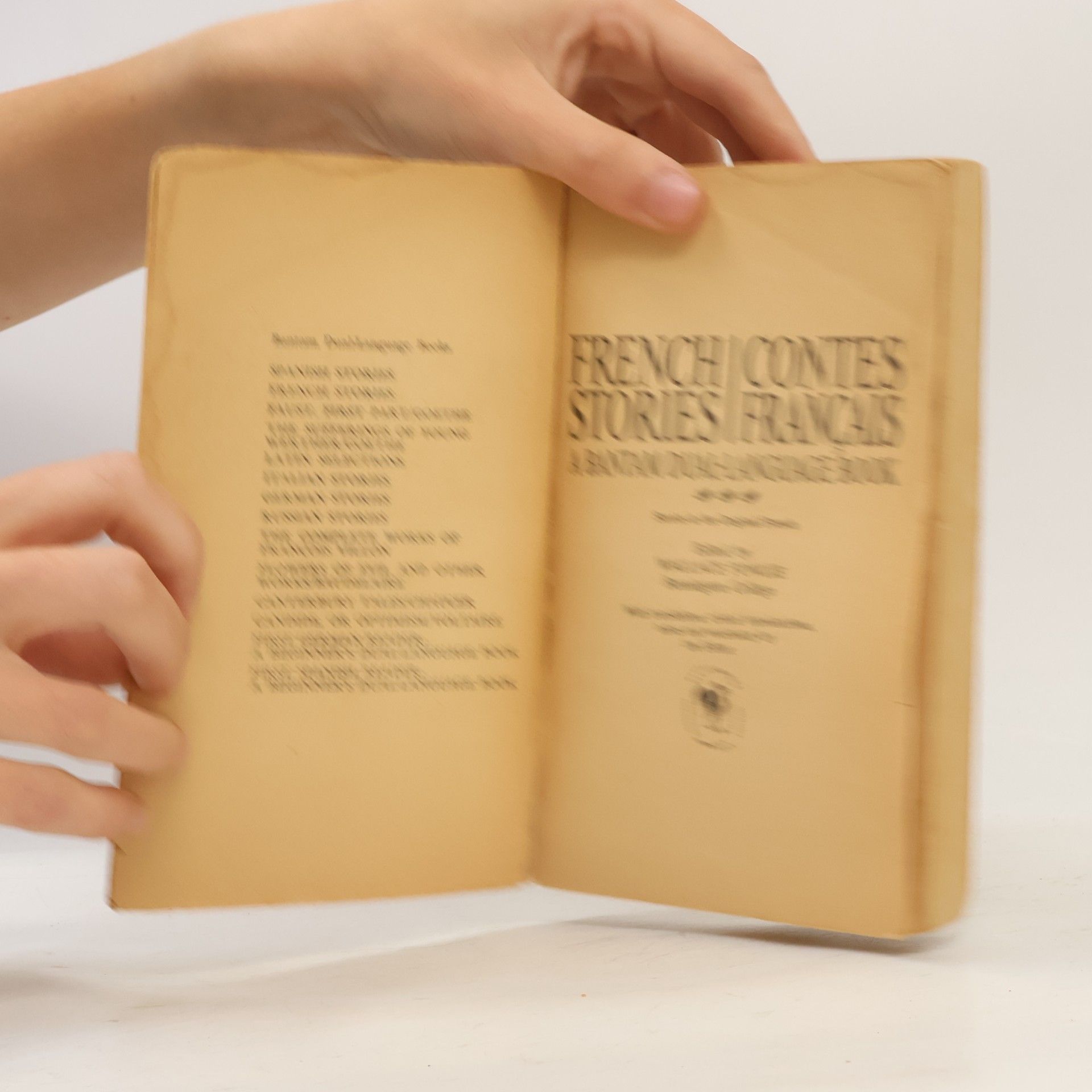 Voltaire French Stories. Contes Français