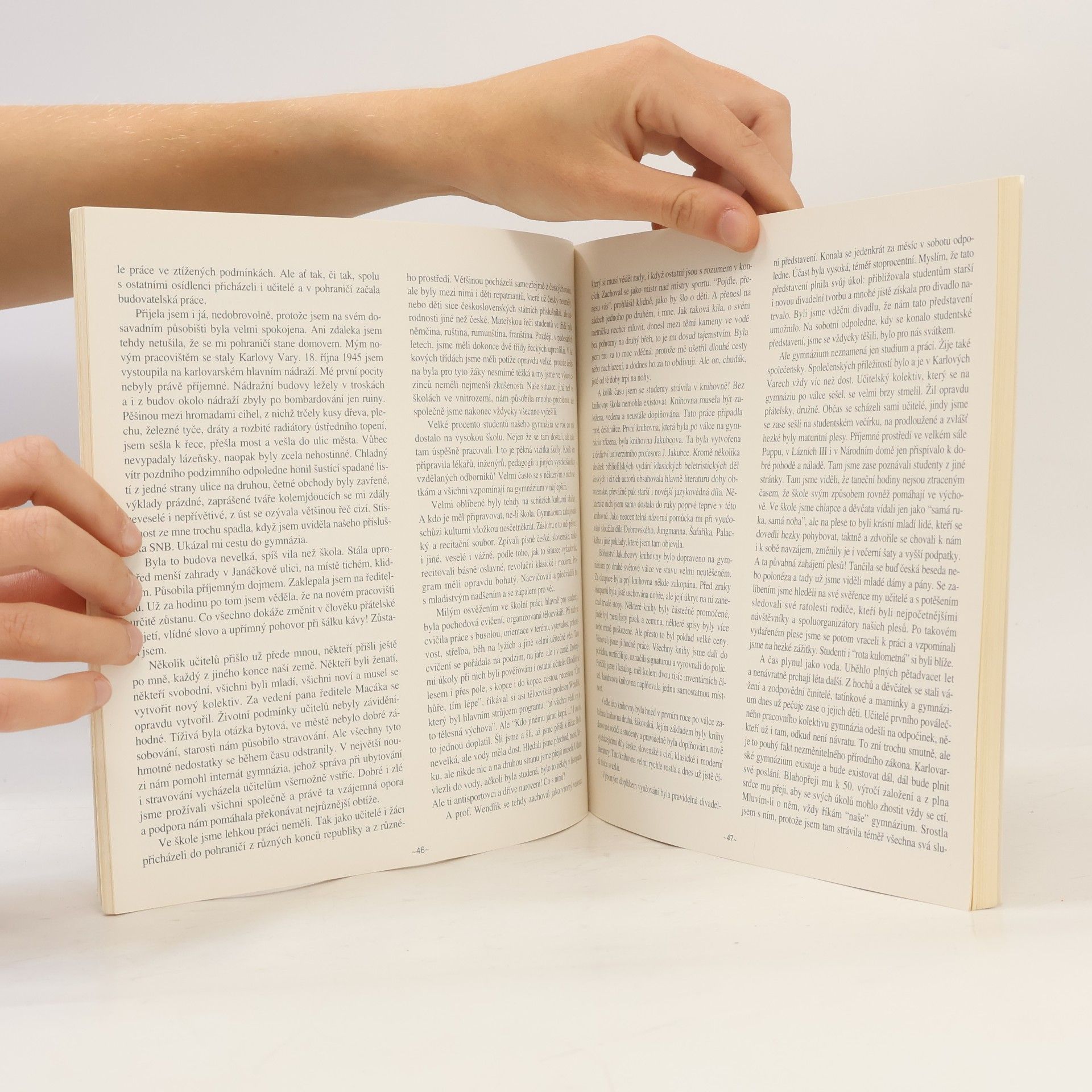 kolektiv Almanach k 70. výročí založení karlovarského gymnázia