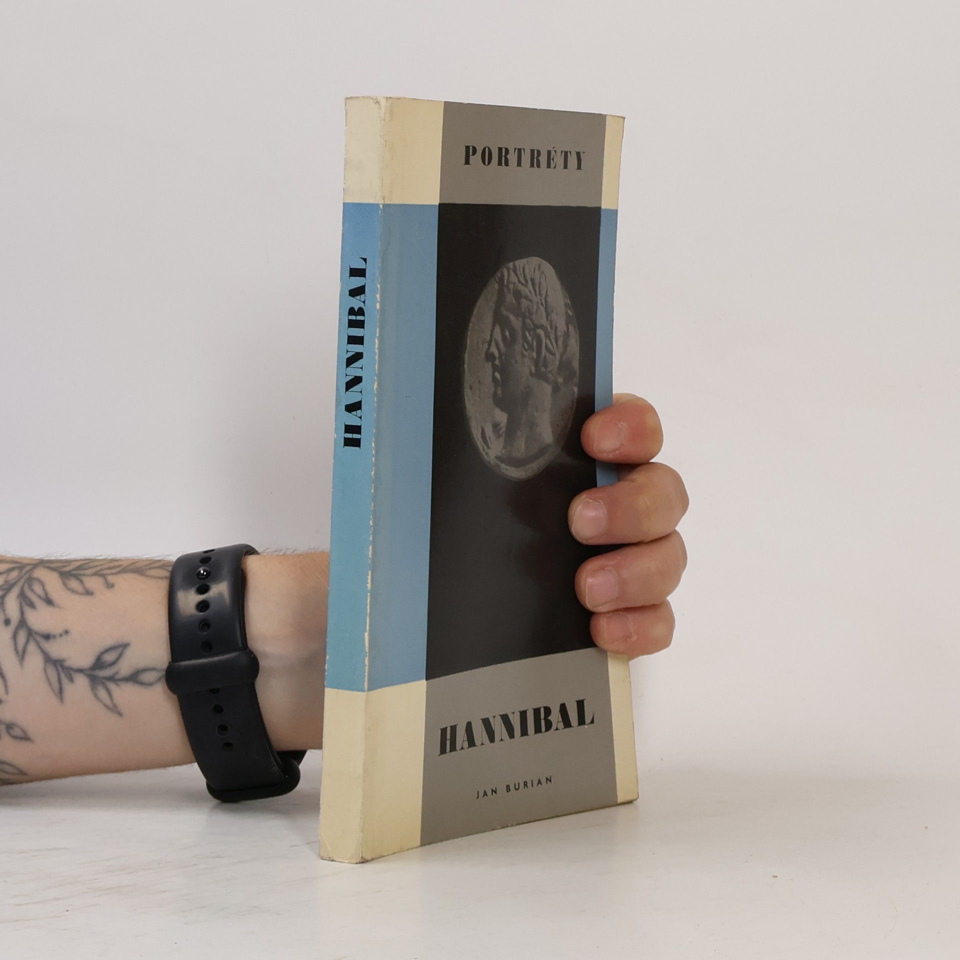 Portréty. Hannibal