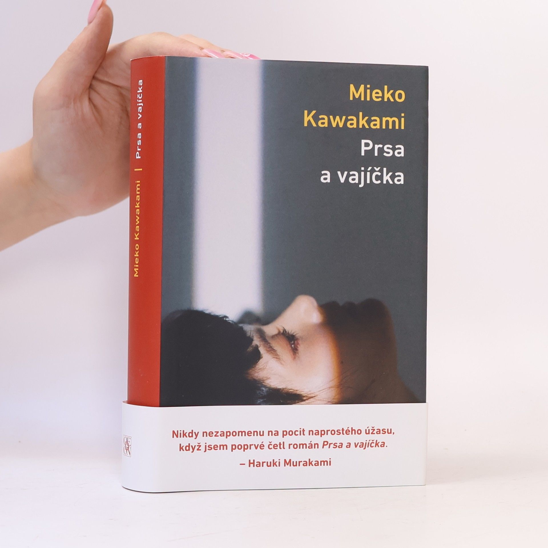 Mieko Kawakami Prsa a vajíčka