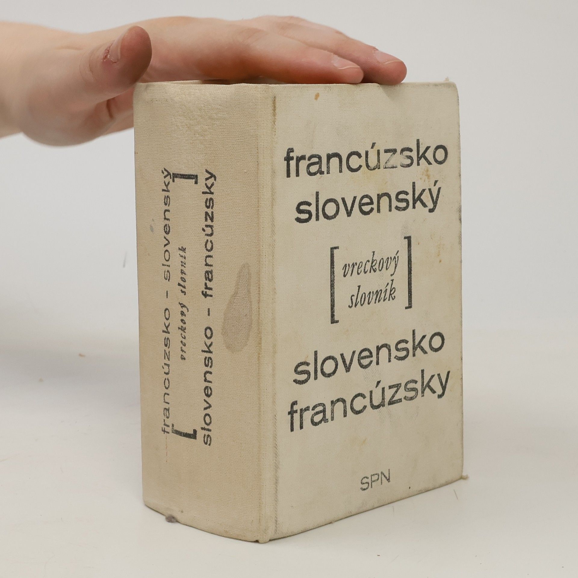 Collectif d'auteurs Vreckový slovník francúzsko-slovenský slovensko-francúzsky