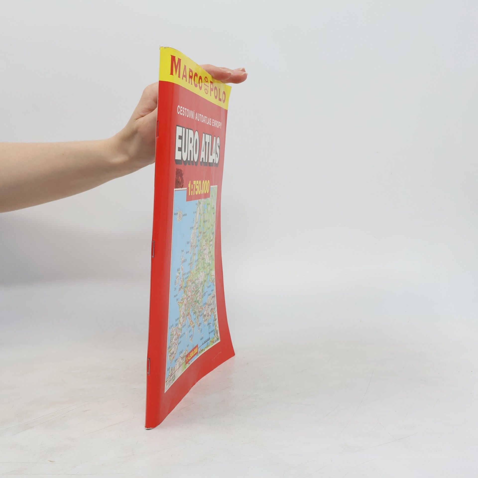Kolektív autorov Euro atlas 1:750.000