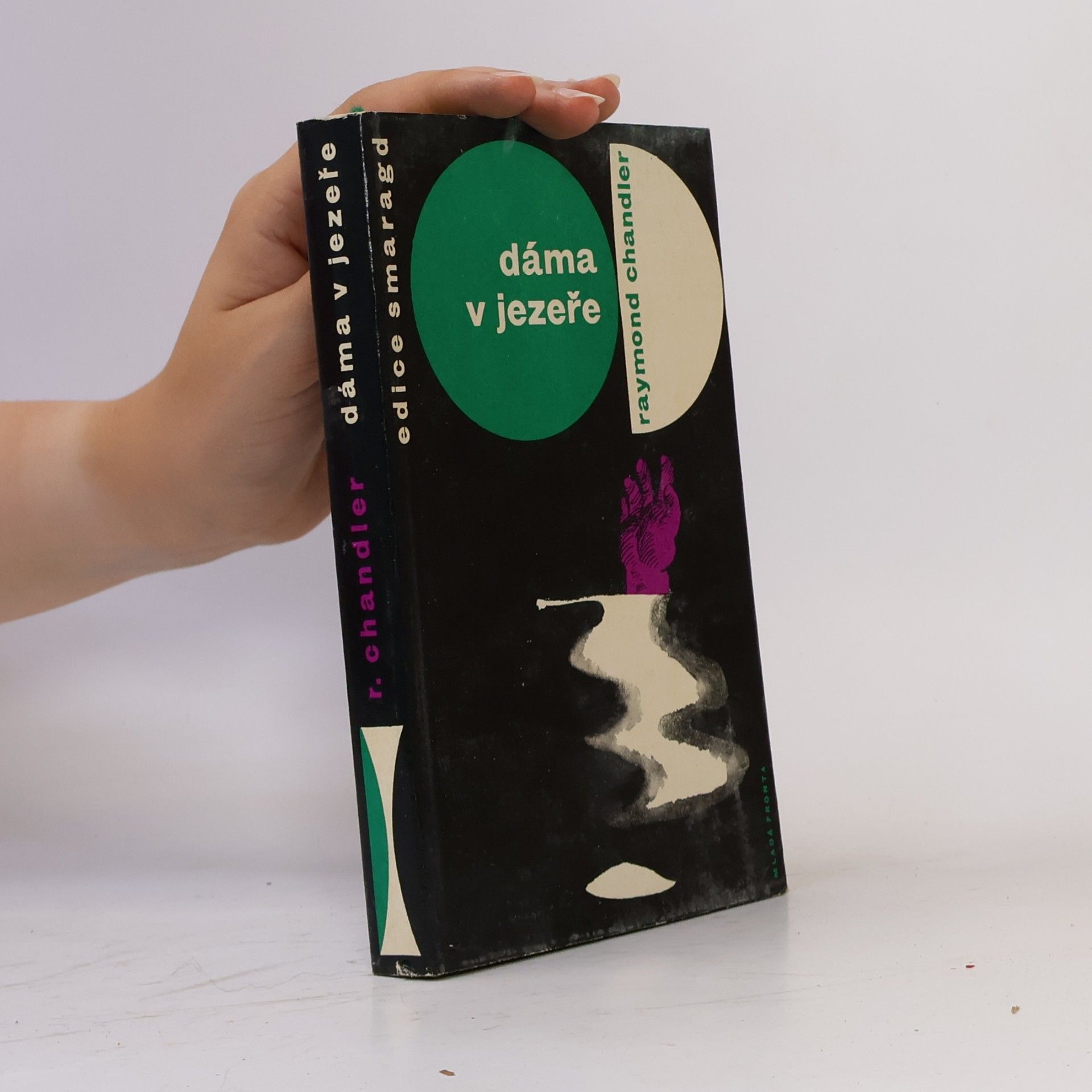 Raymond Chandler Dáma v jezeře