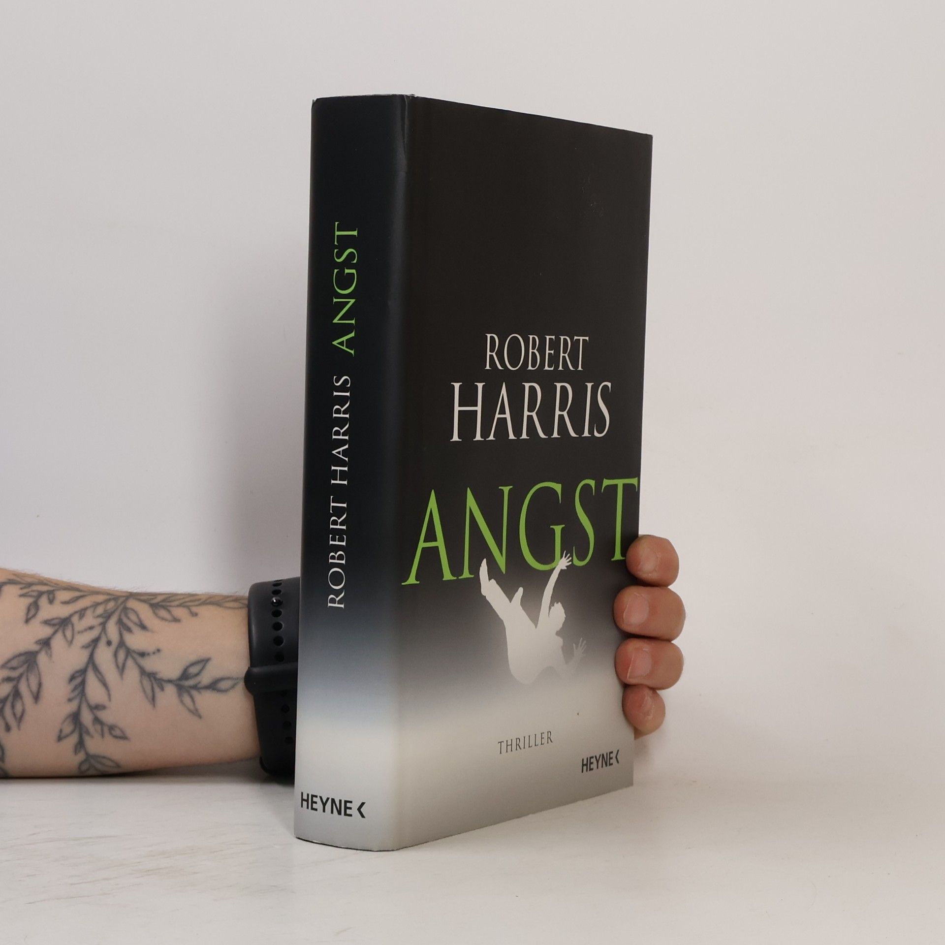 Robert Harris Angst