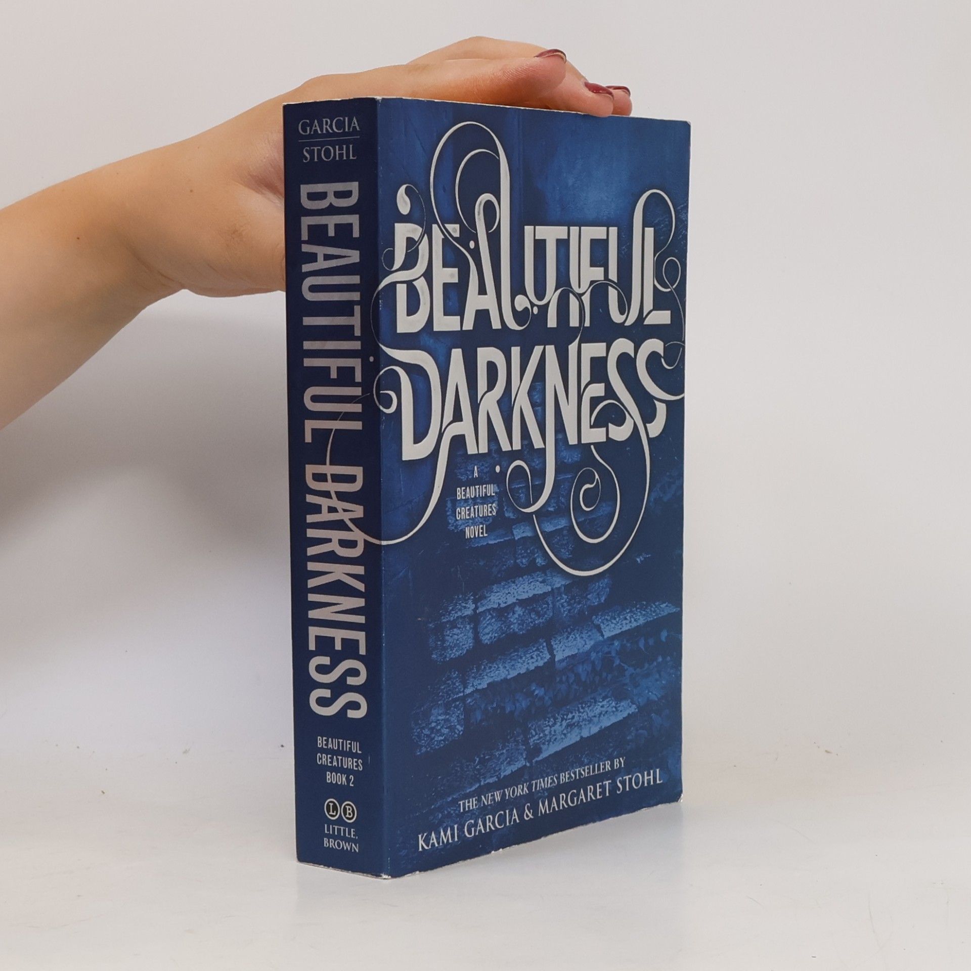 Kami Garcia Beautiful Darkness