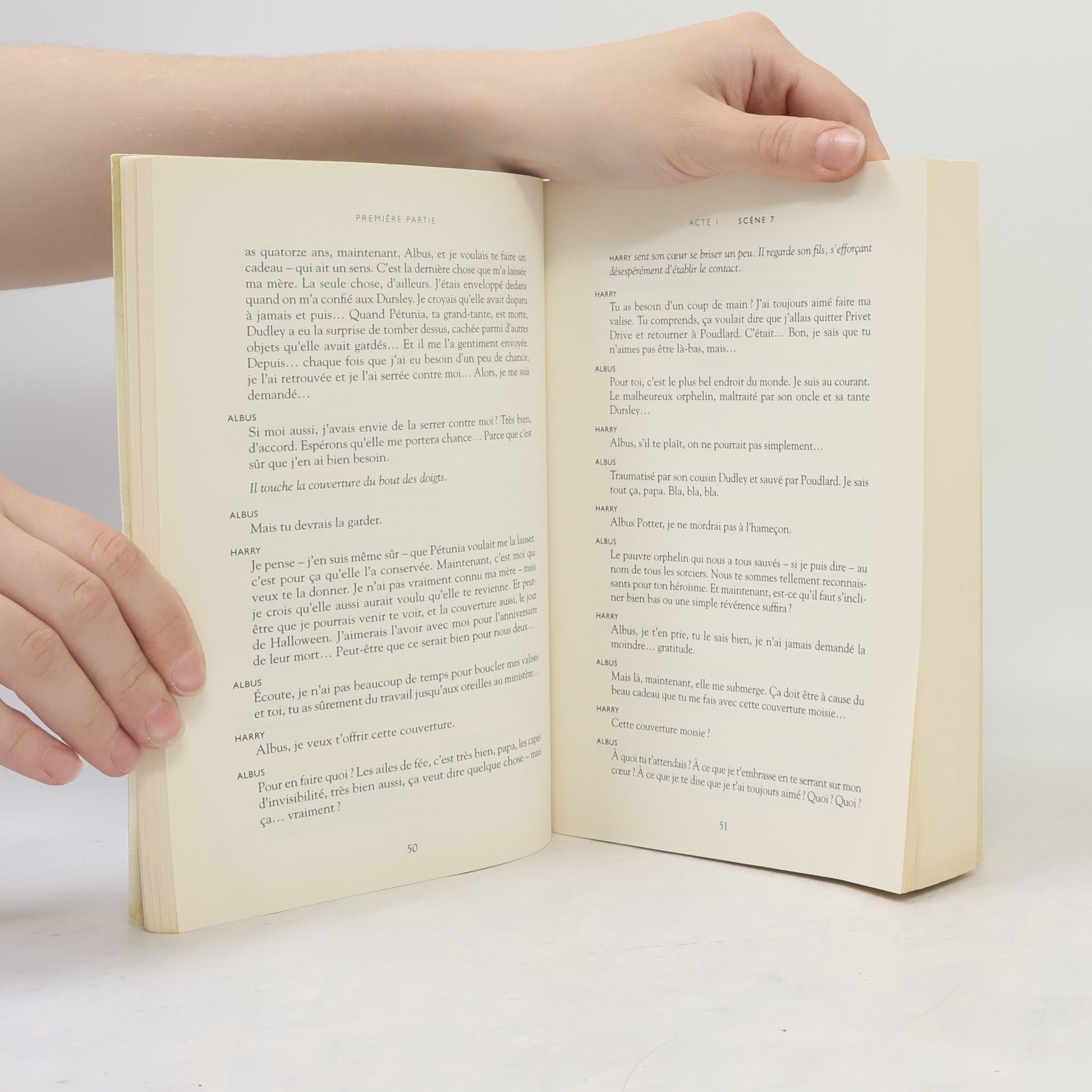 J. K. Rowling Harry Potter et l'Enfant Maudit. Parties une et deux