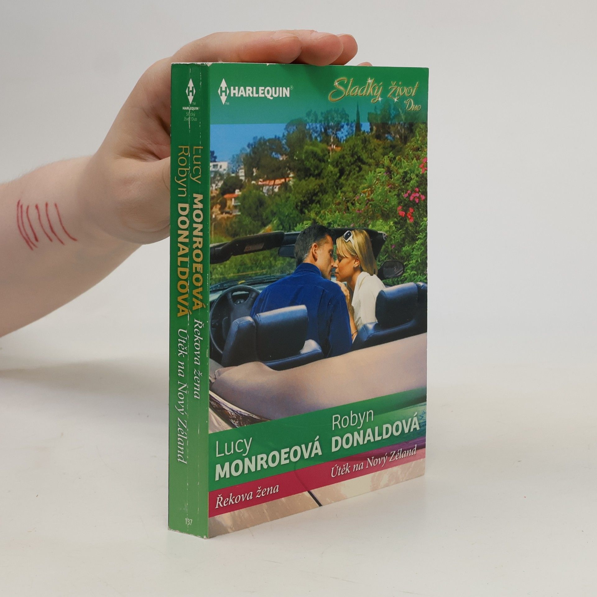 Robyn Donald Řekova žena / Útěk na Nový Zéland
