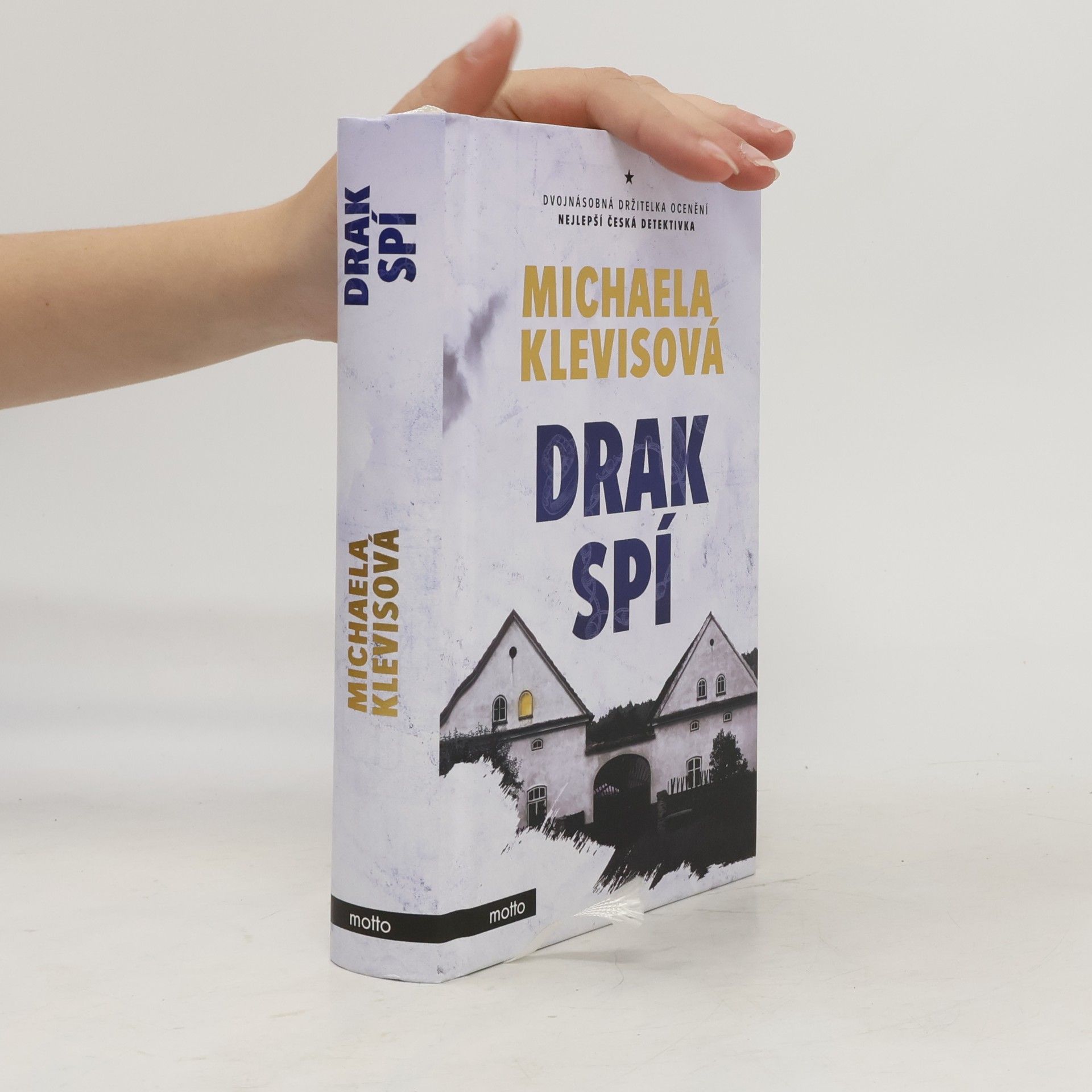 Michaela Klevisová Drak spí