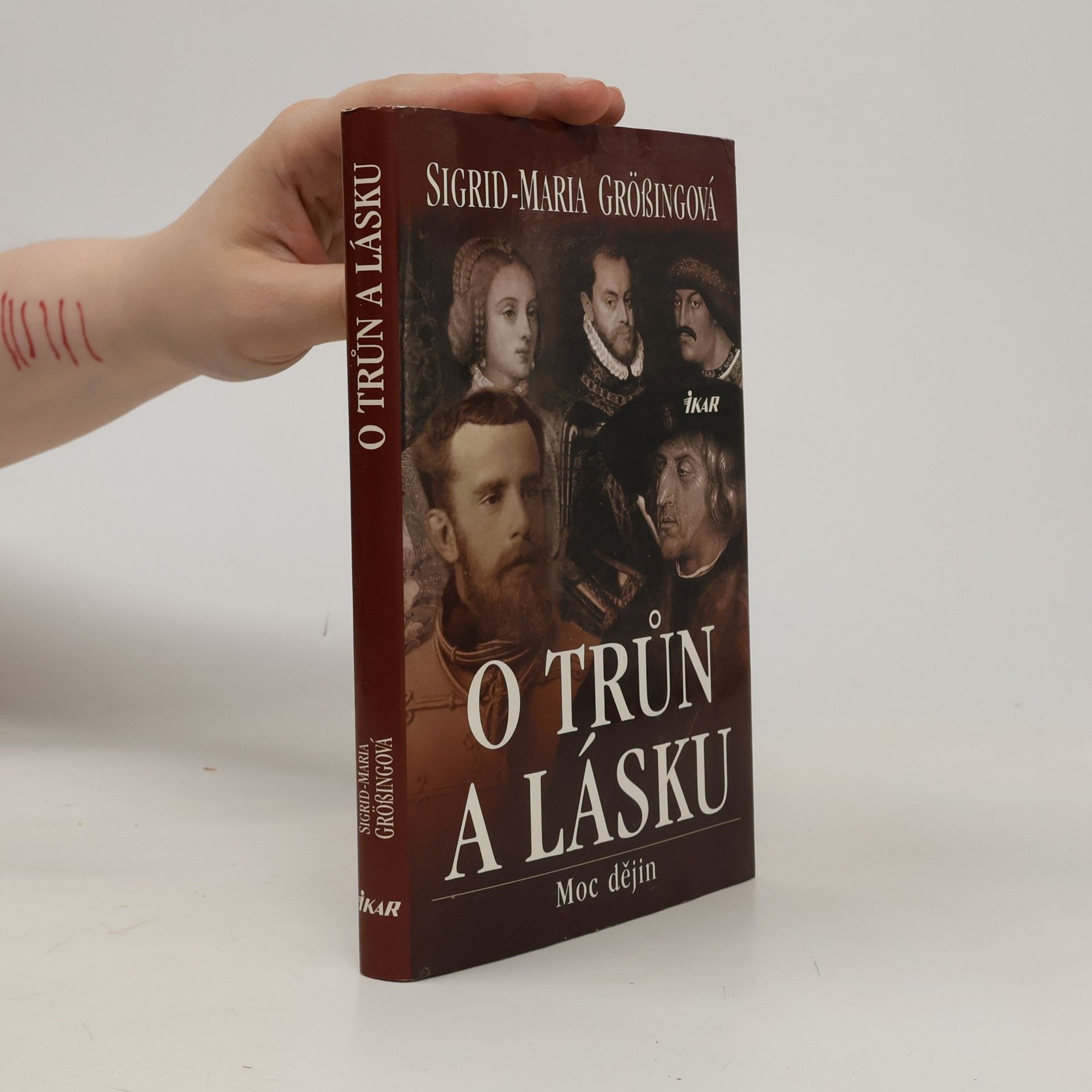 O trůn a lásku