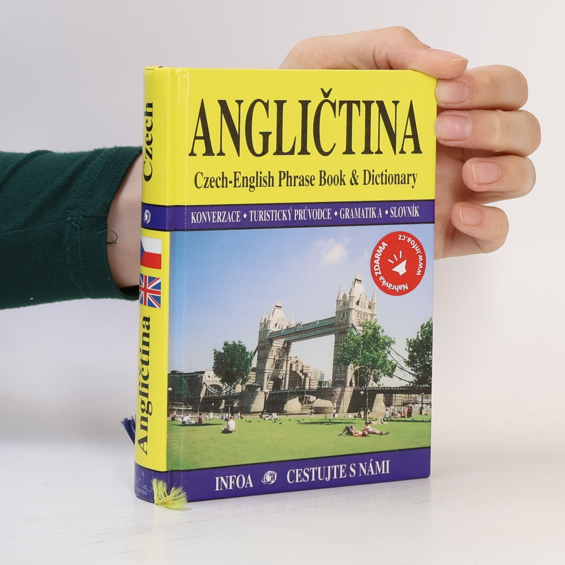 Martina Sobotíková Angličtina. Czech - English Phrase Book & Dictionary