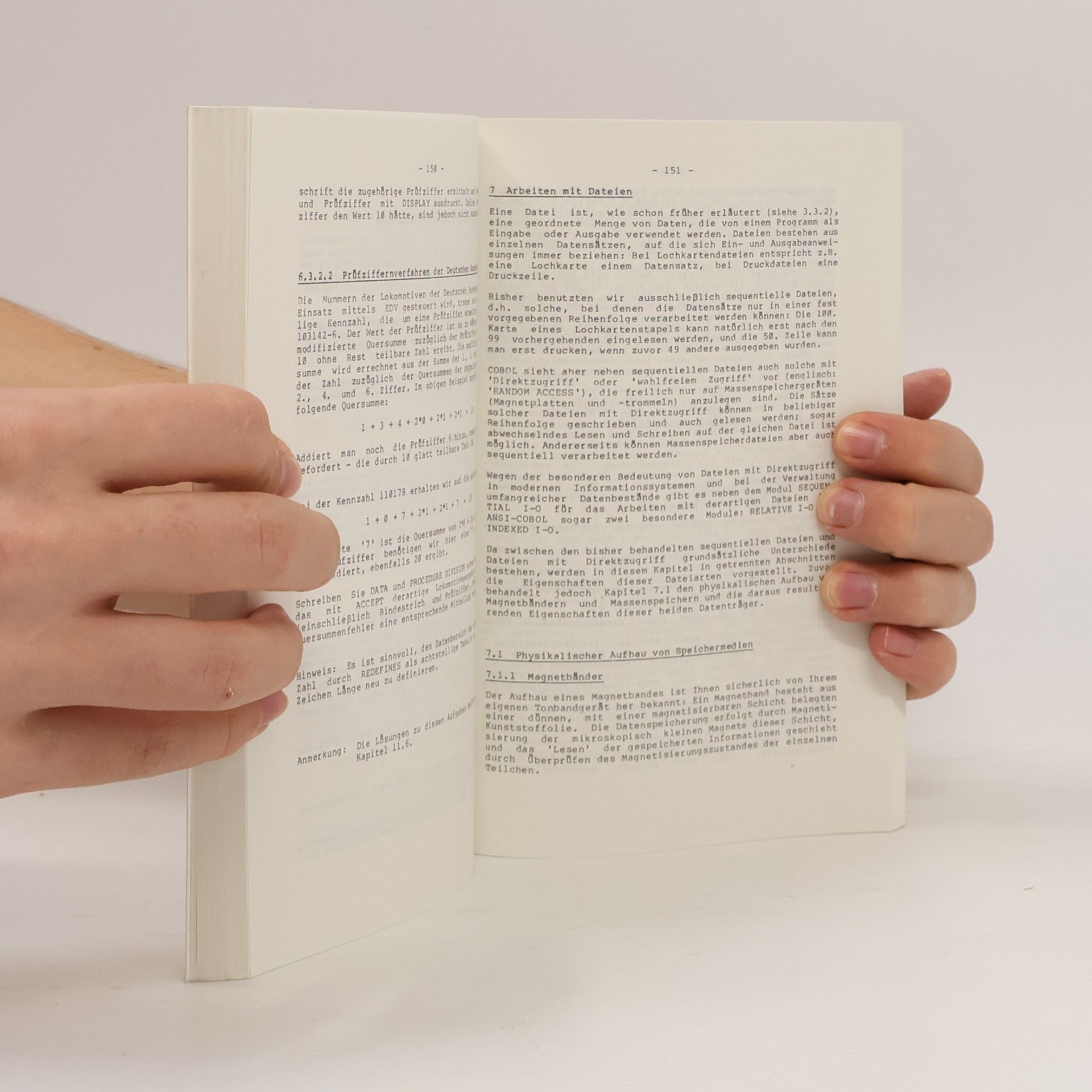 Klaus-Peter Mickel Hochschultaschenbücher - 745: Einführung in die Programmiersprache COBOL