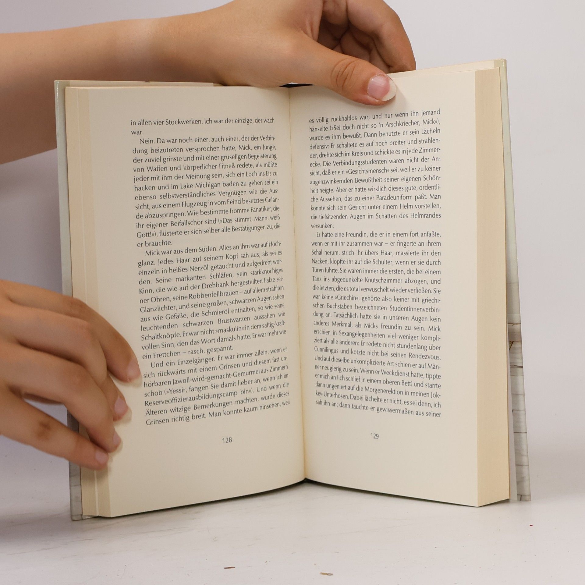 Edmund White Und das schöne Zimmer ist leer