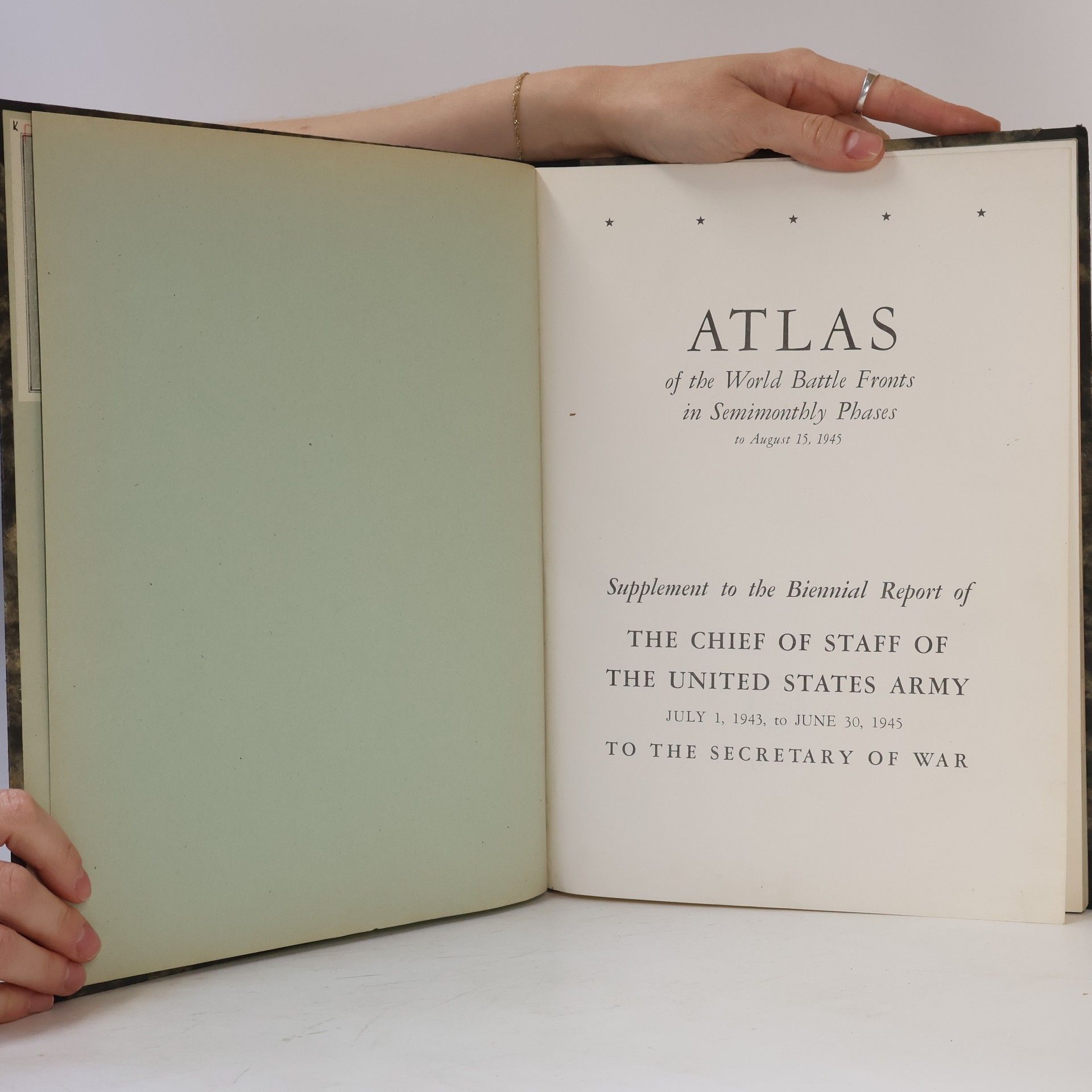 kolektiv Atlas of the world battle fronts in semimonthly phases, to August. 15, 1945