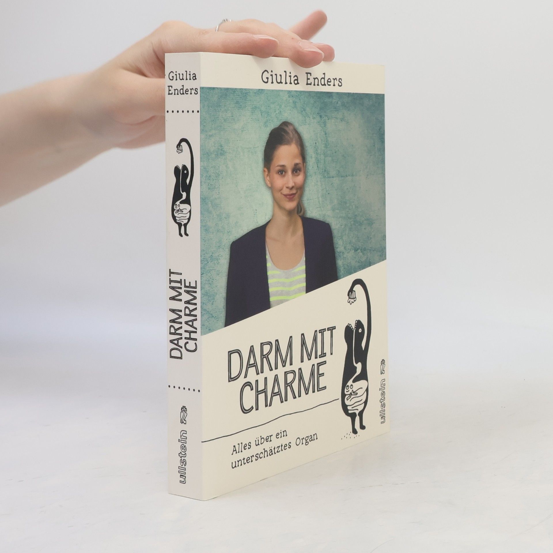 Giulia Ender Darm mit Charme