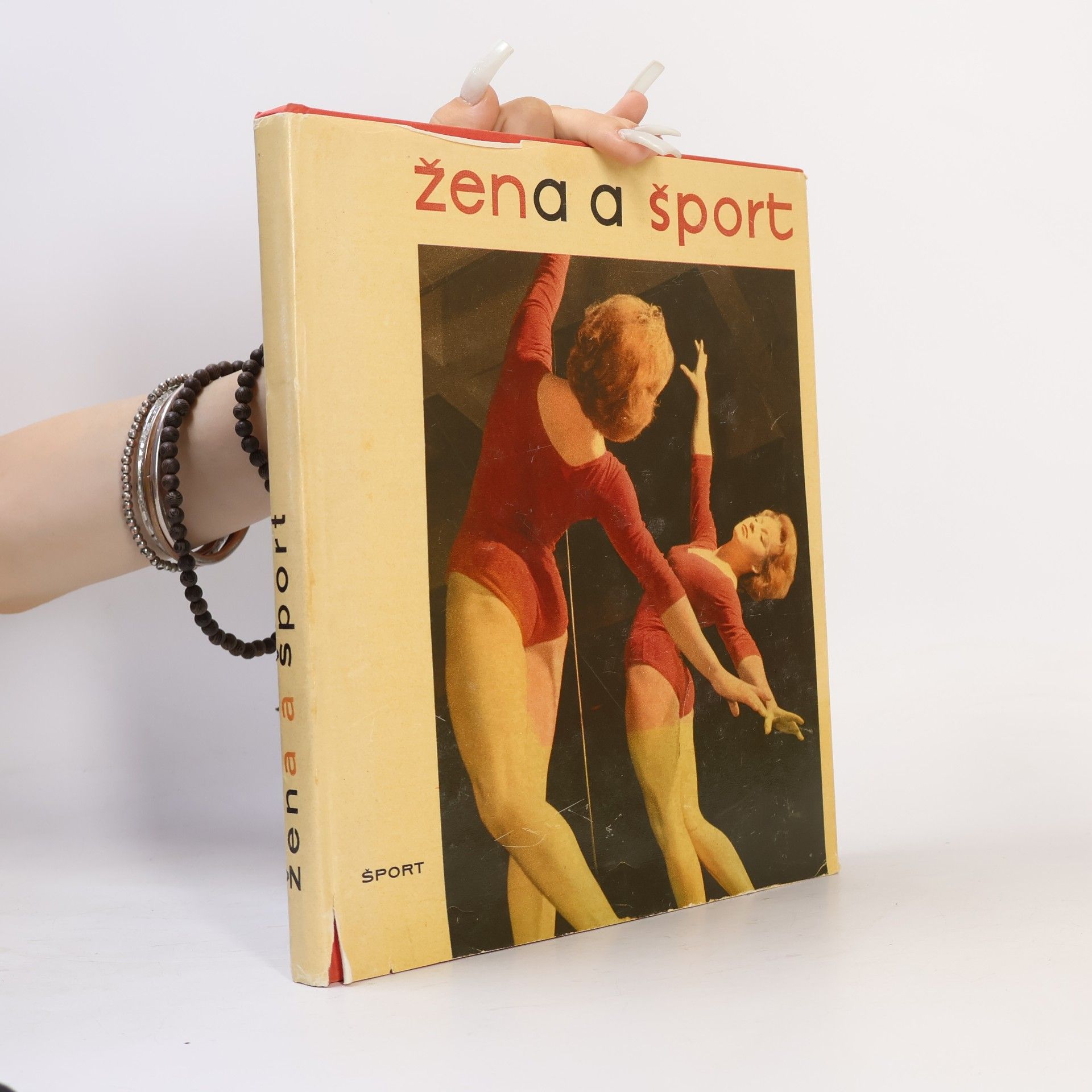 Autorenkollektiv Žena a šport