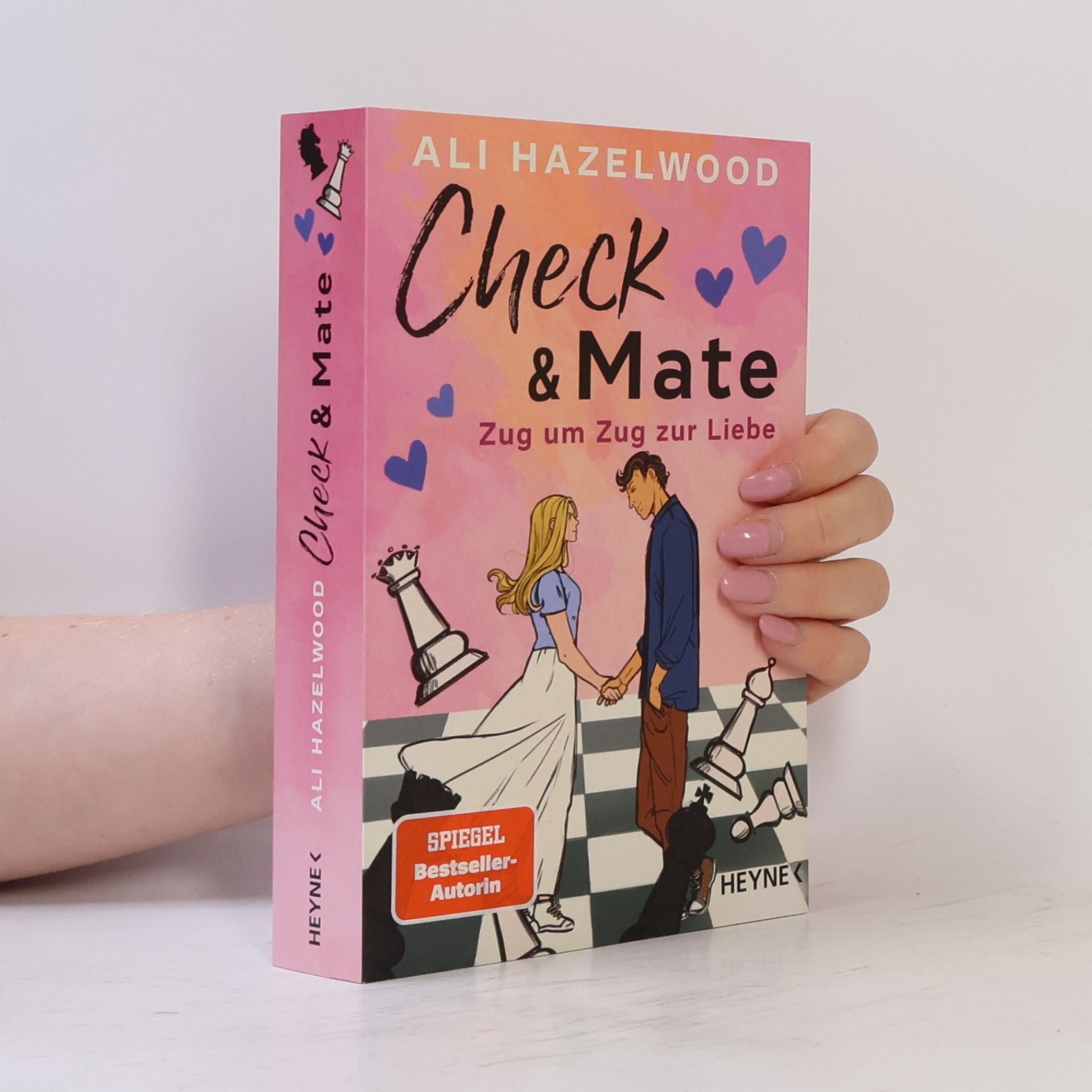 Ali Hazelwood Check & Mate – Zug um Zug zur Liebe