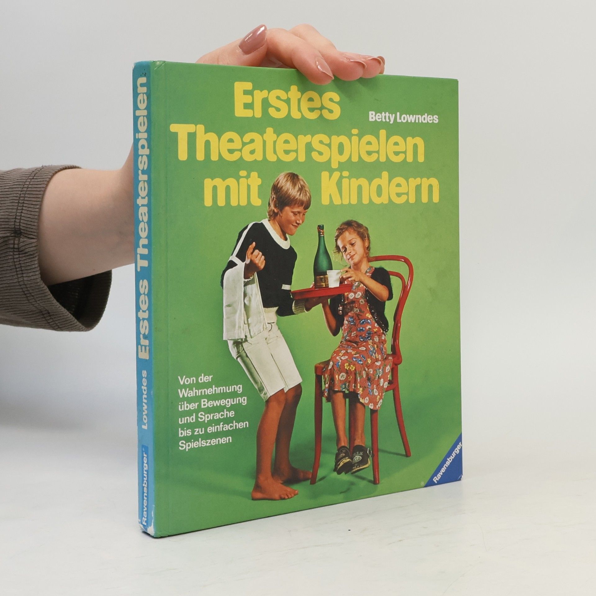 Betty Lowndes Erstes Theaterspielen mit Kindern
