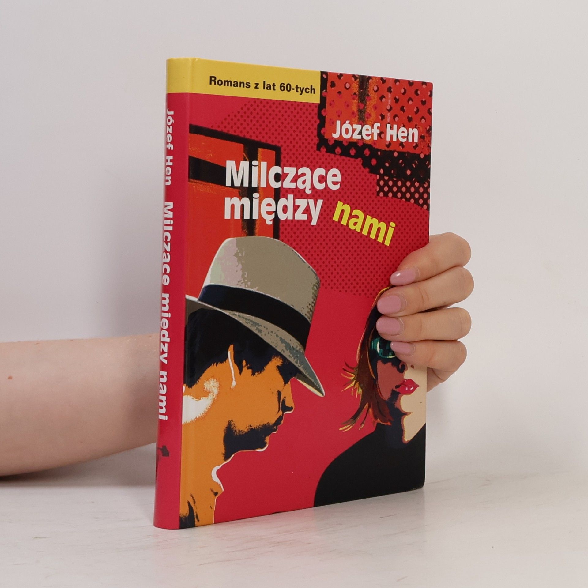 Milczące między nami