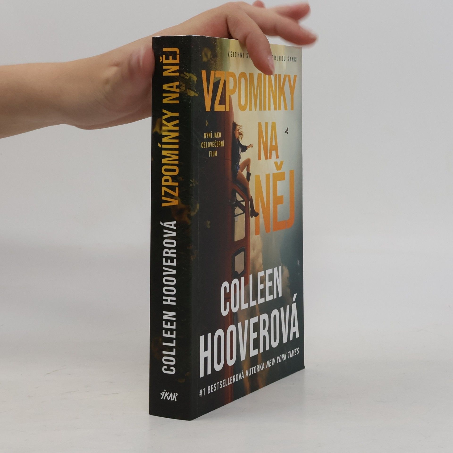 Colleen Hoover Vzpomínky na něj