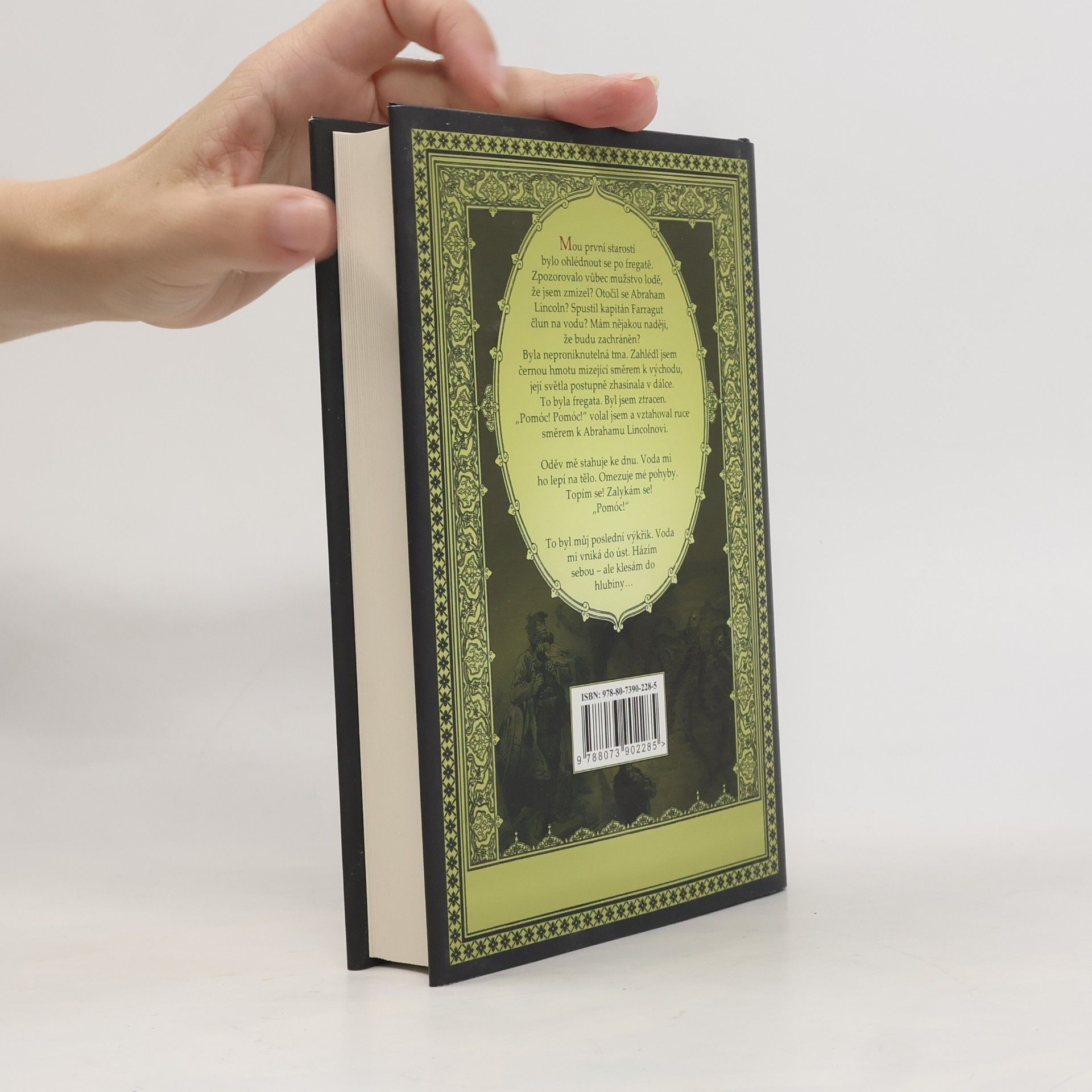 Jules Verne Dvacet tisíc mil pod mořem