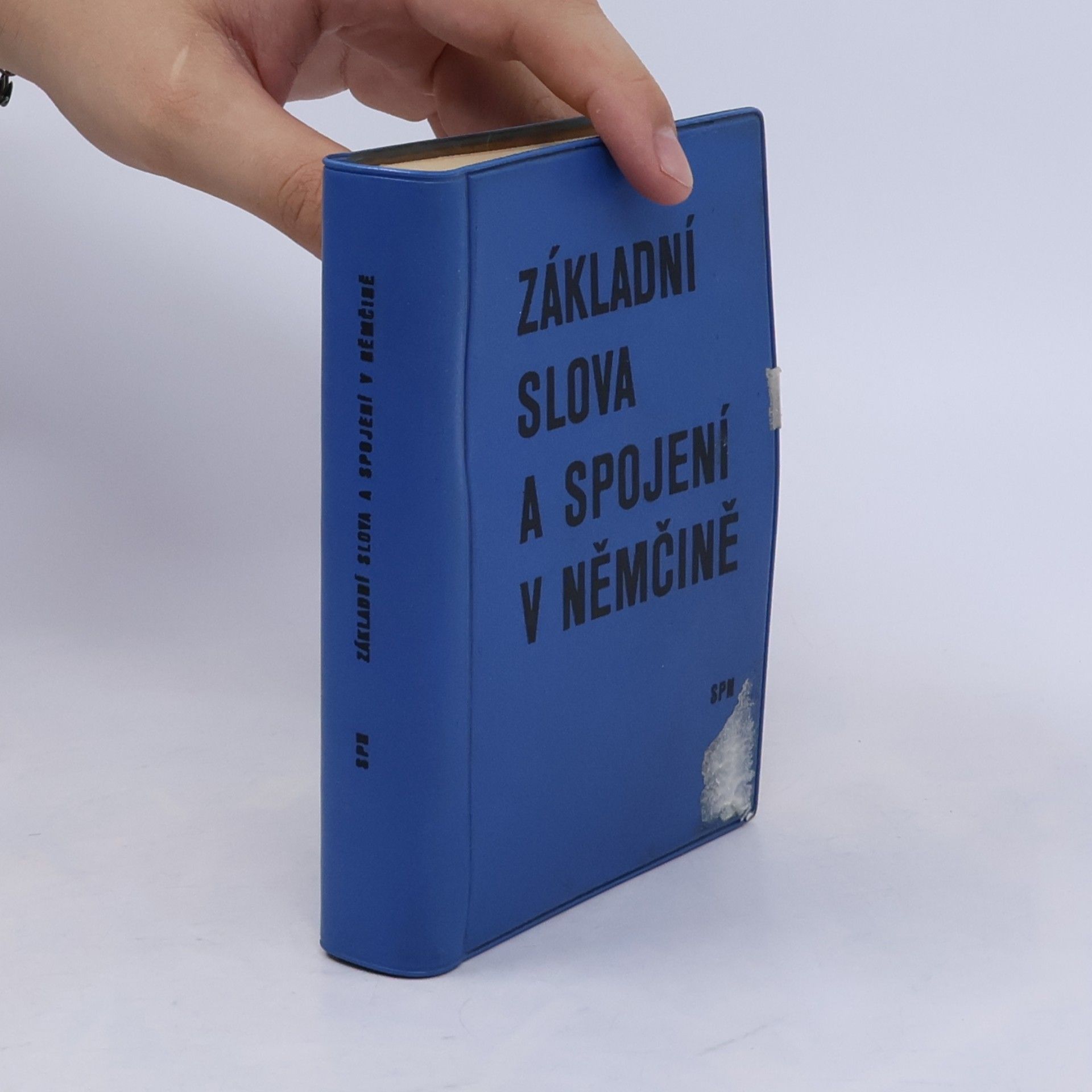 Ludmila Schönová Základní slova a spojení v němčině