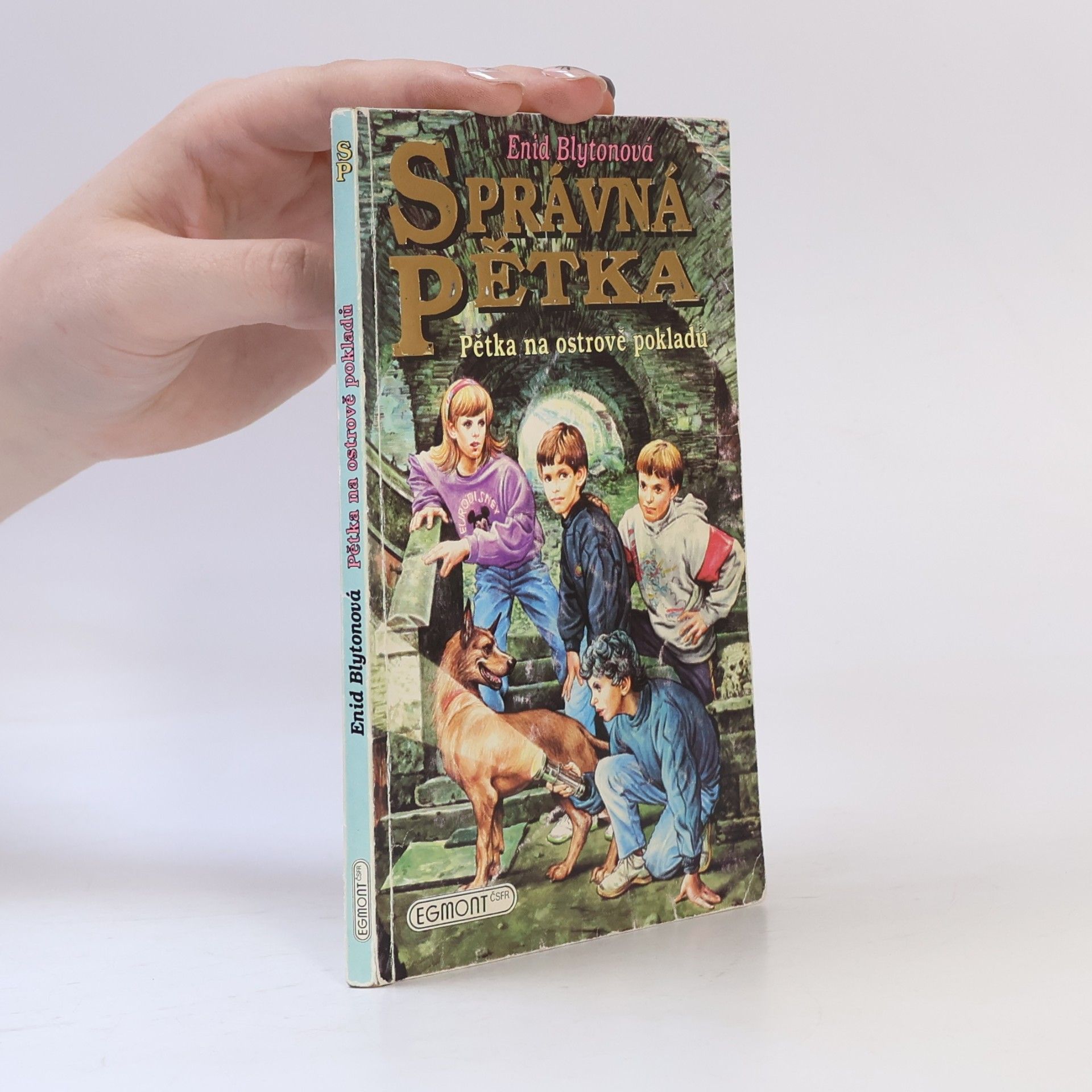 Enid Blyton Správná pětka. Pětka na ostrově pokladů
