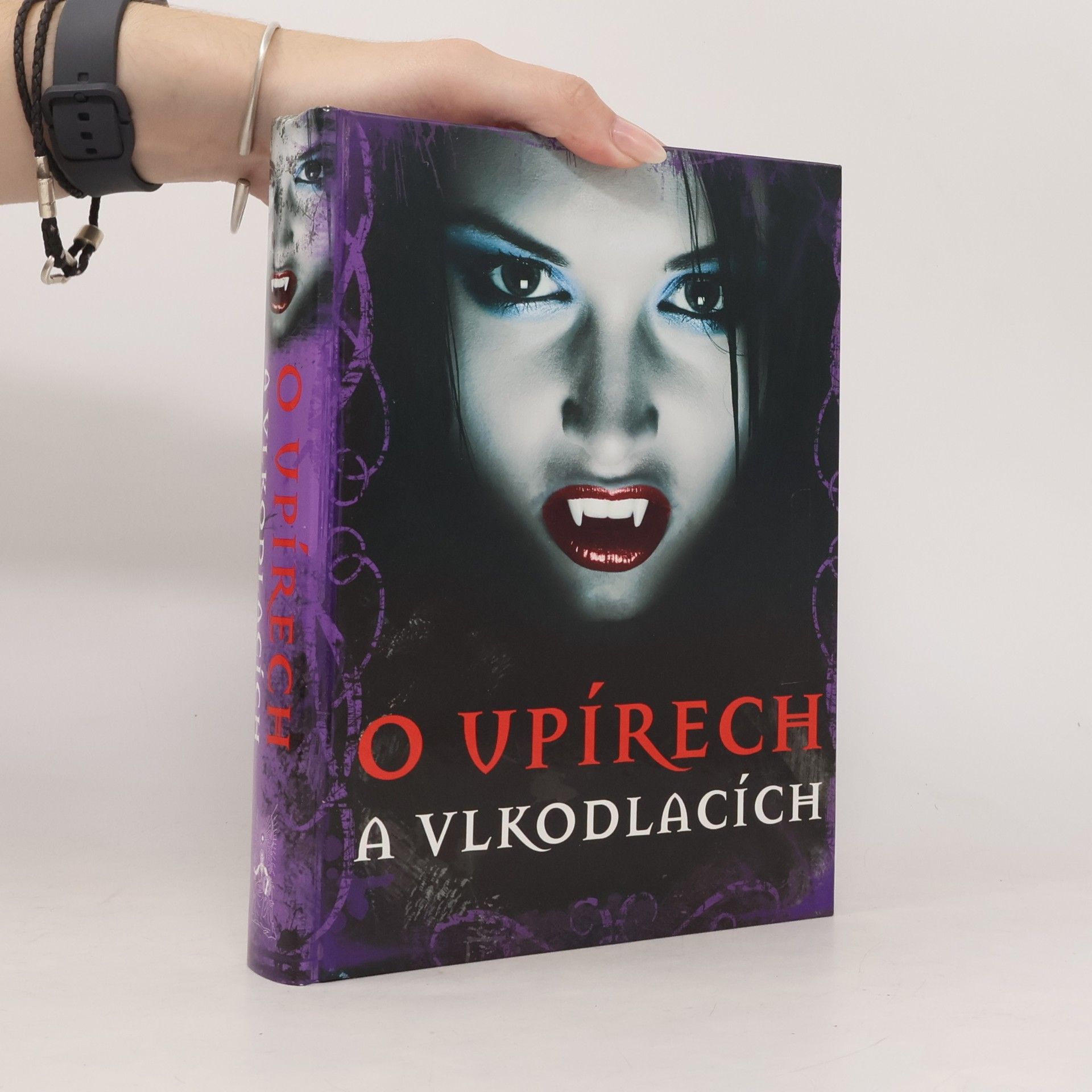 Tig Thomas O upírech a vlkodlacích