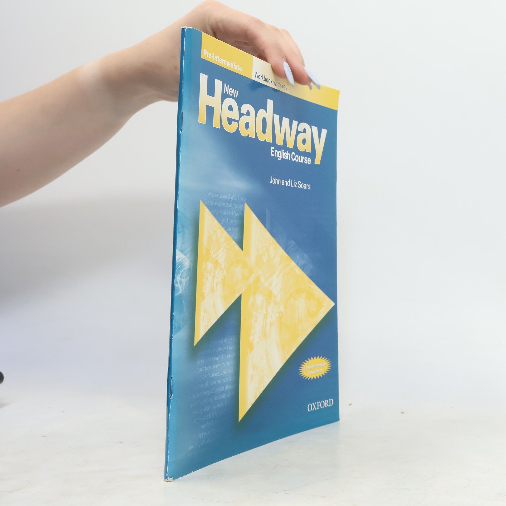 New Headway English course : pre-intermediate workbook with key