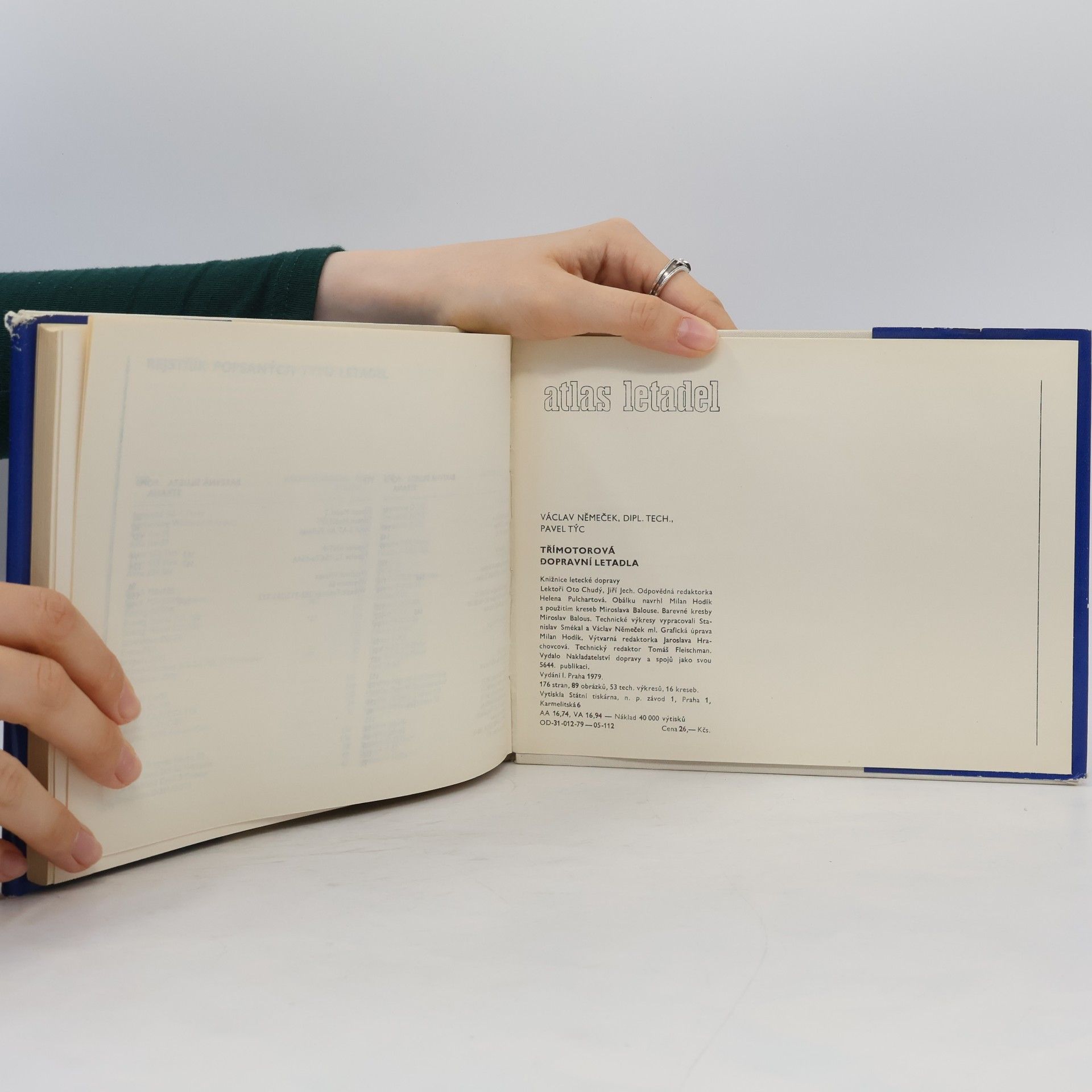 Václav Němeček Atlas letadel. Třímotorová dopravní letadla