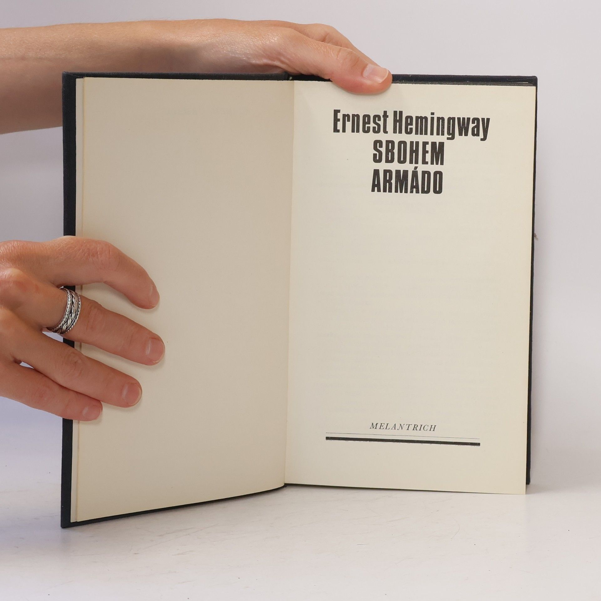 Ernest Hemingway Sbohem armádo