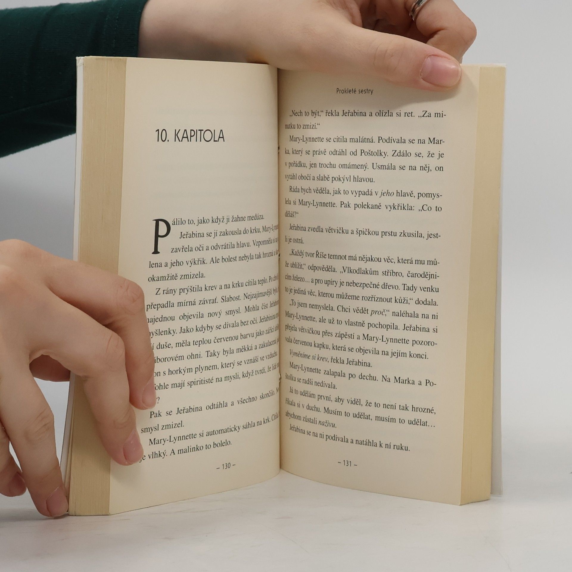 L. J. Smith Říše temnot. Prokleté sestry