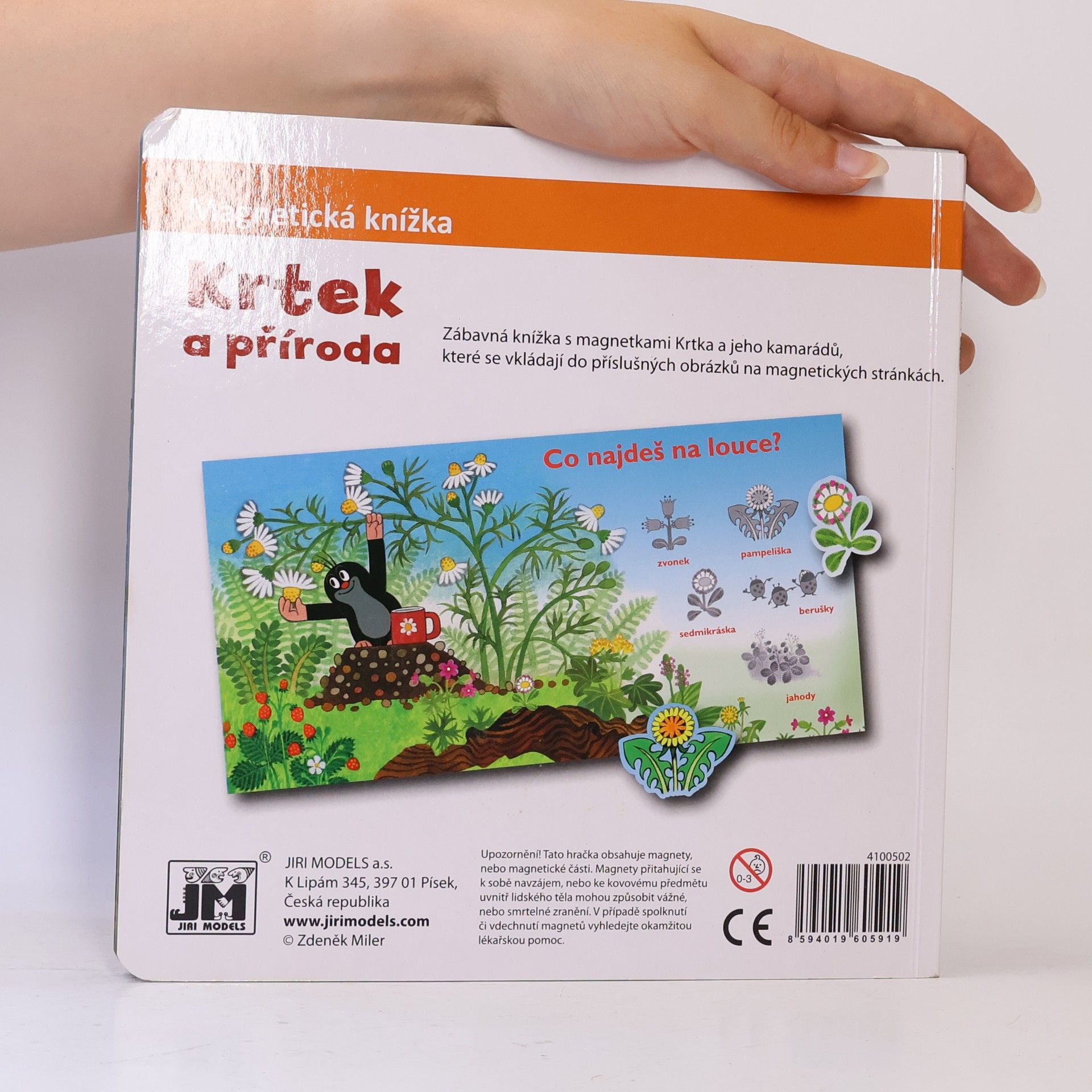 Zdeněk Miler Krtek a příroda. Magnetická knížka