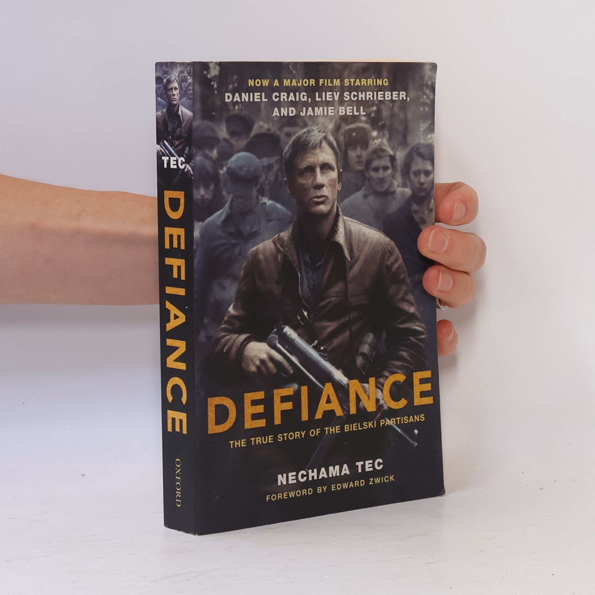 Nechama Tec Defiance