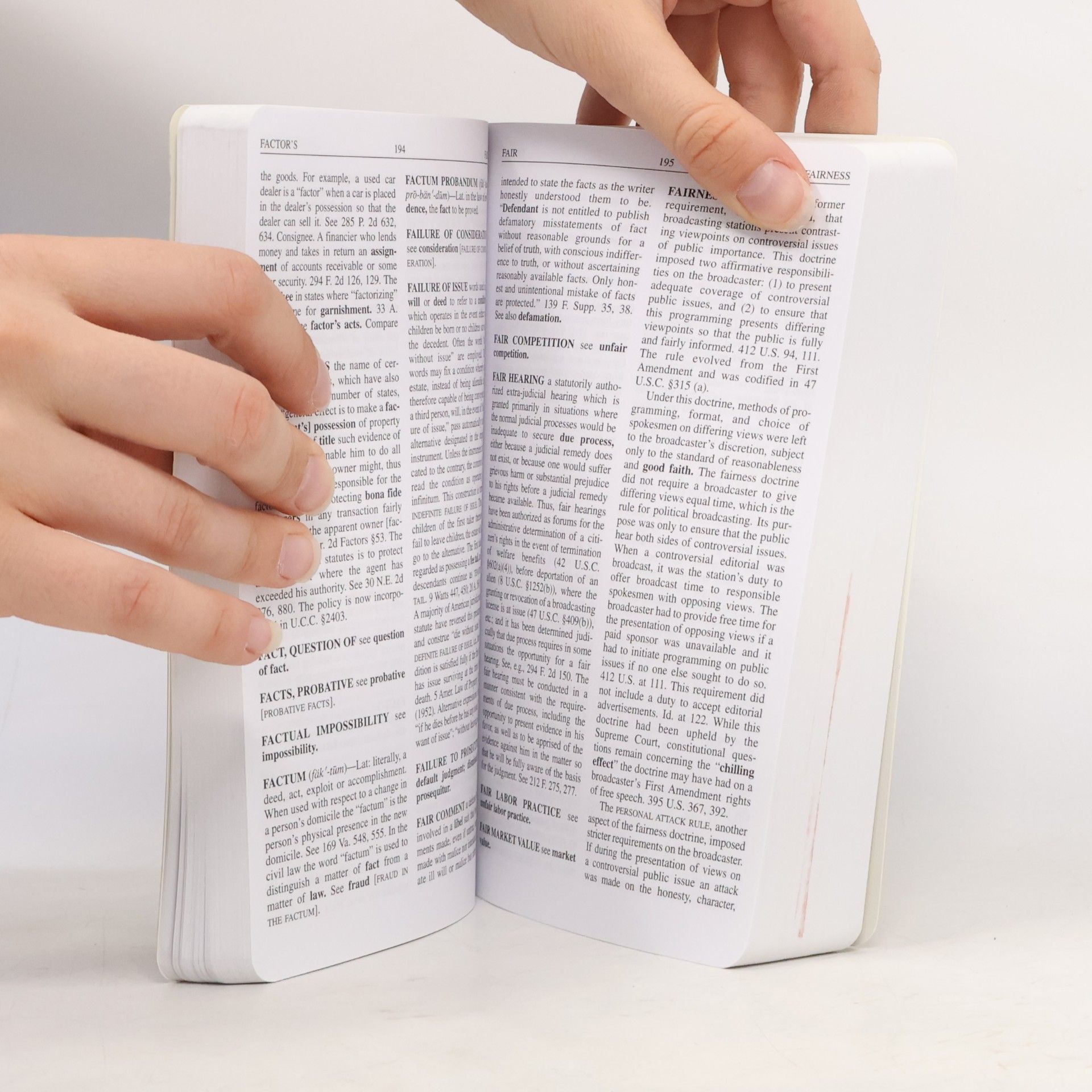 Steven H. Gifis Barron's Legal Guides: Law Dictionary