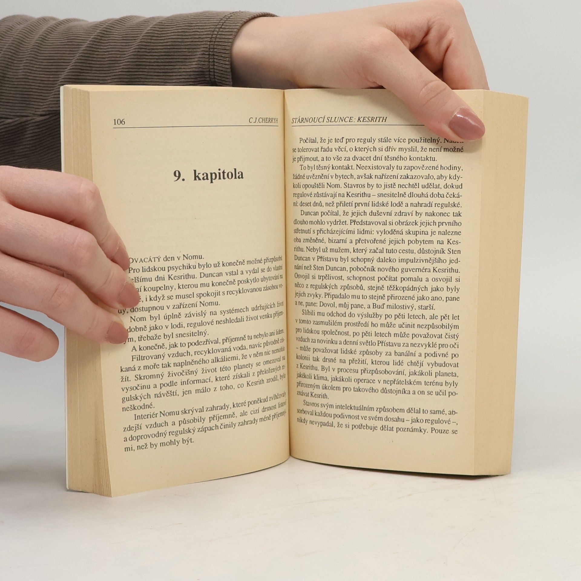 C. J. Cherryh Stárnoucí slunce 1. Kesrith
