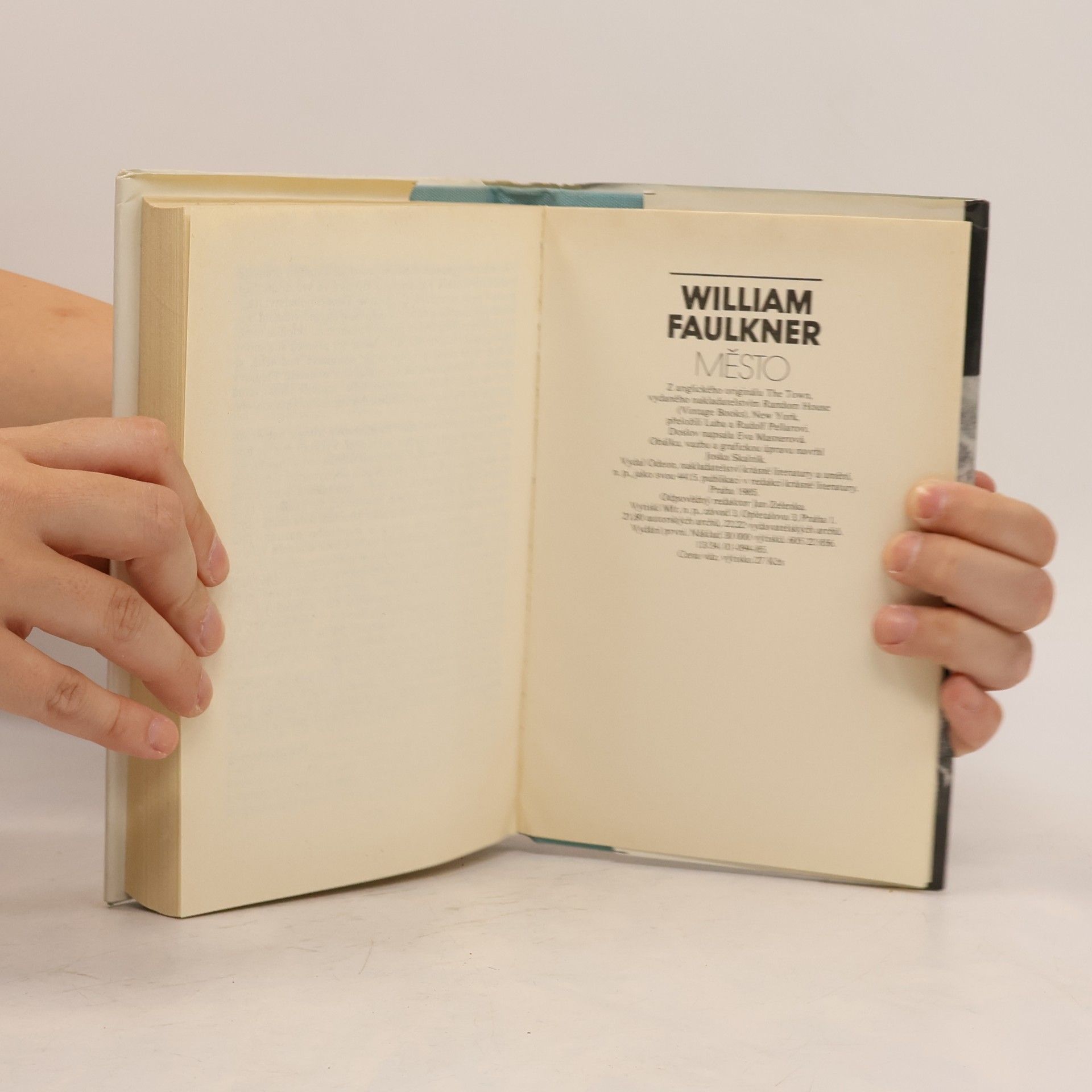 William Faulkner Město