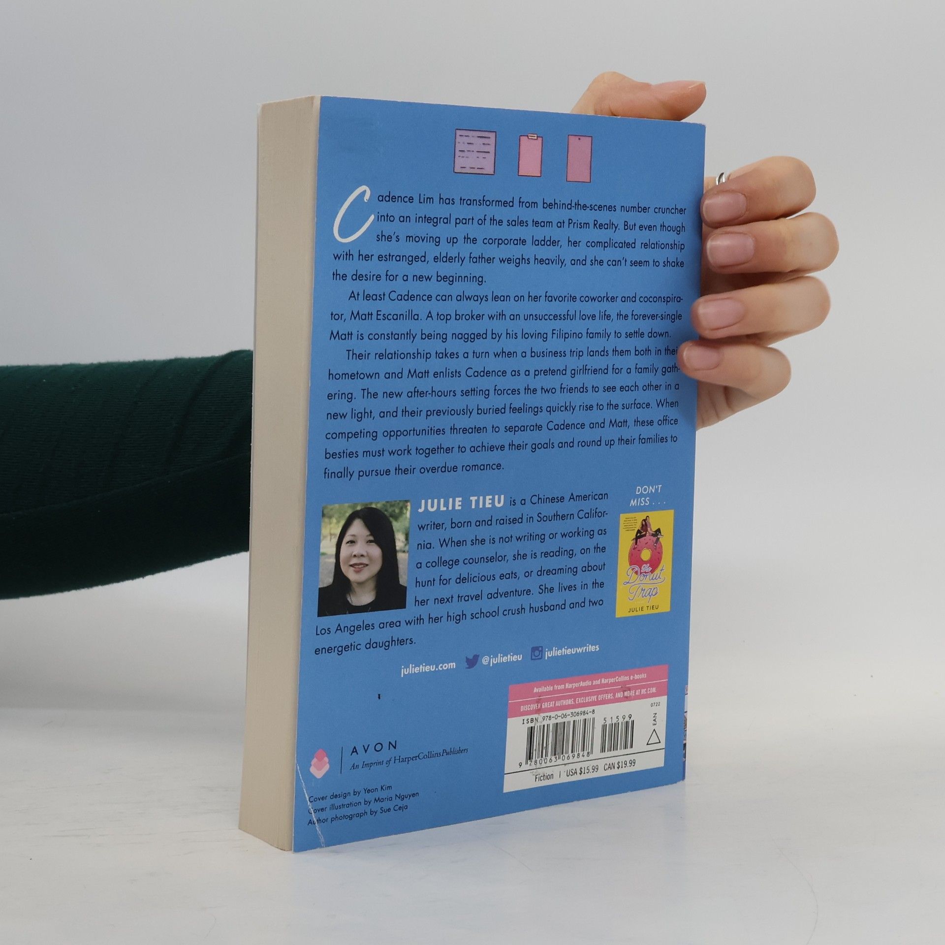 Julie Tieu Circling Back to You. A Novel