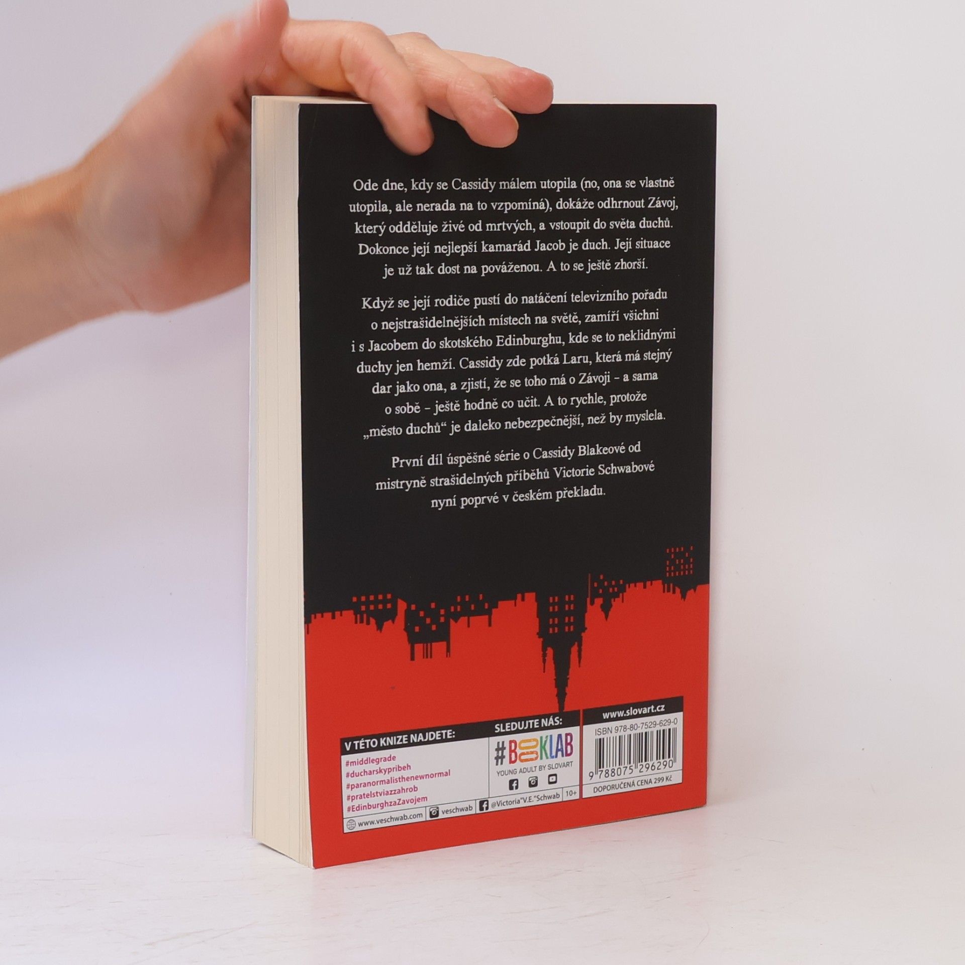 Victoria Schwab Město duchů