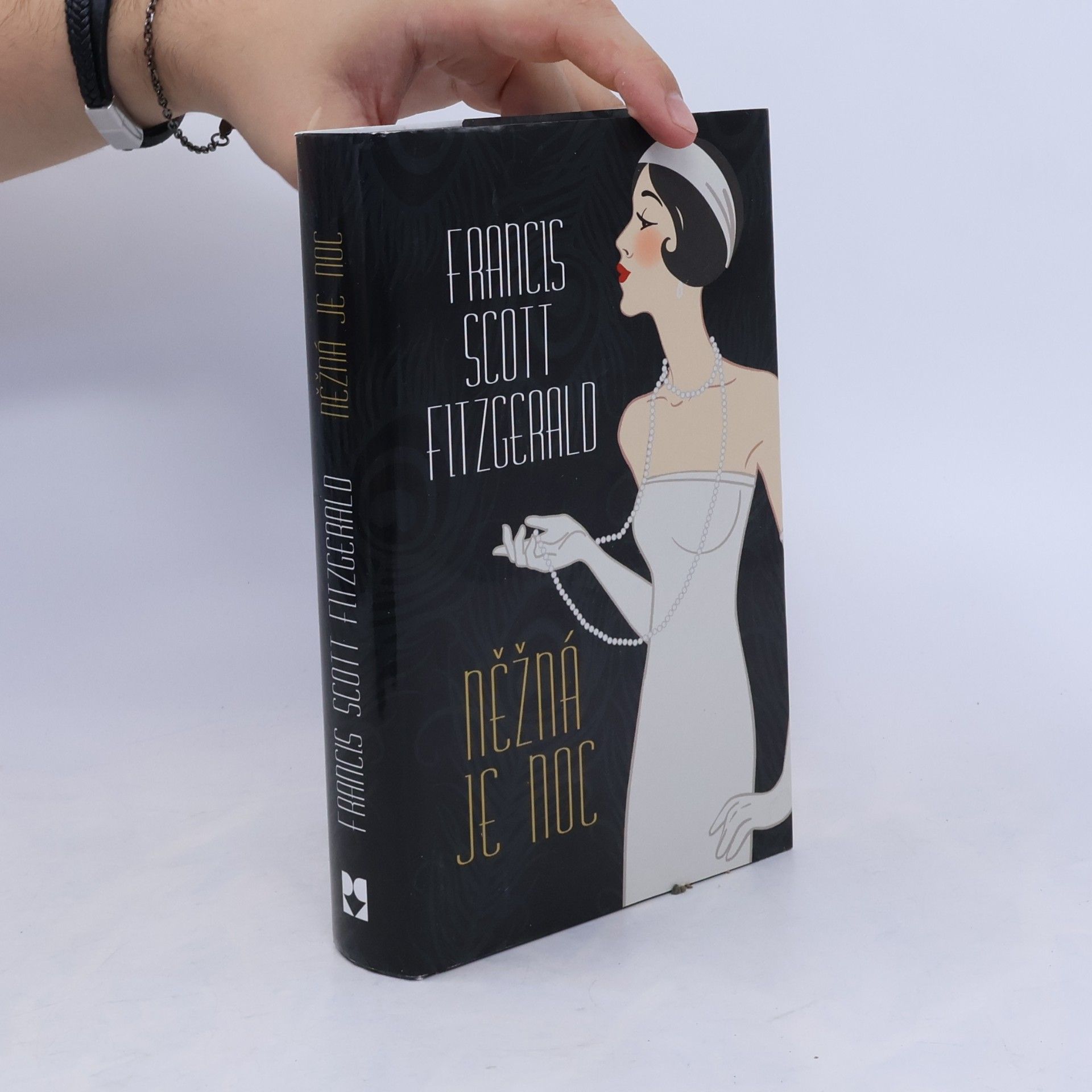 Francis Scott Fitzgerald Něžná je noc
