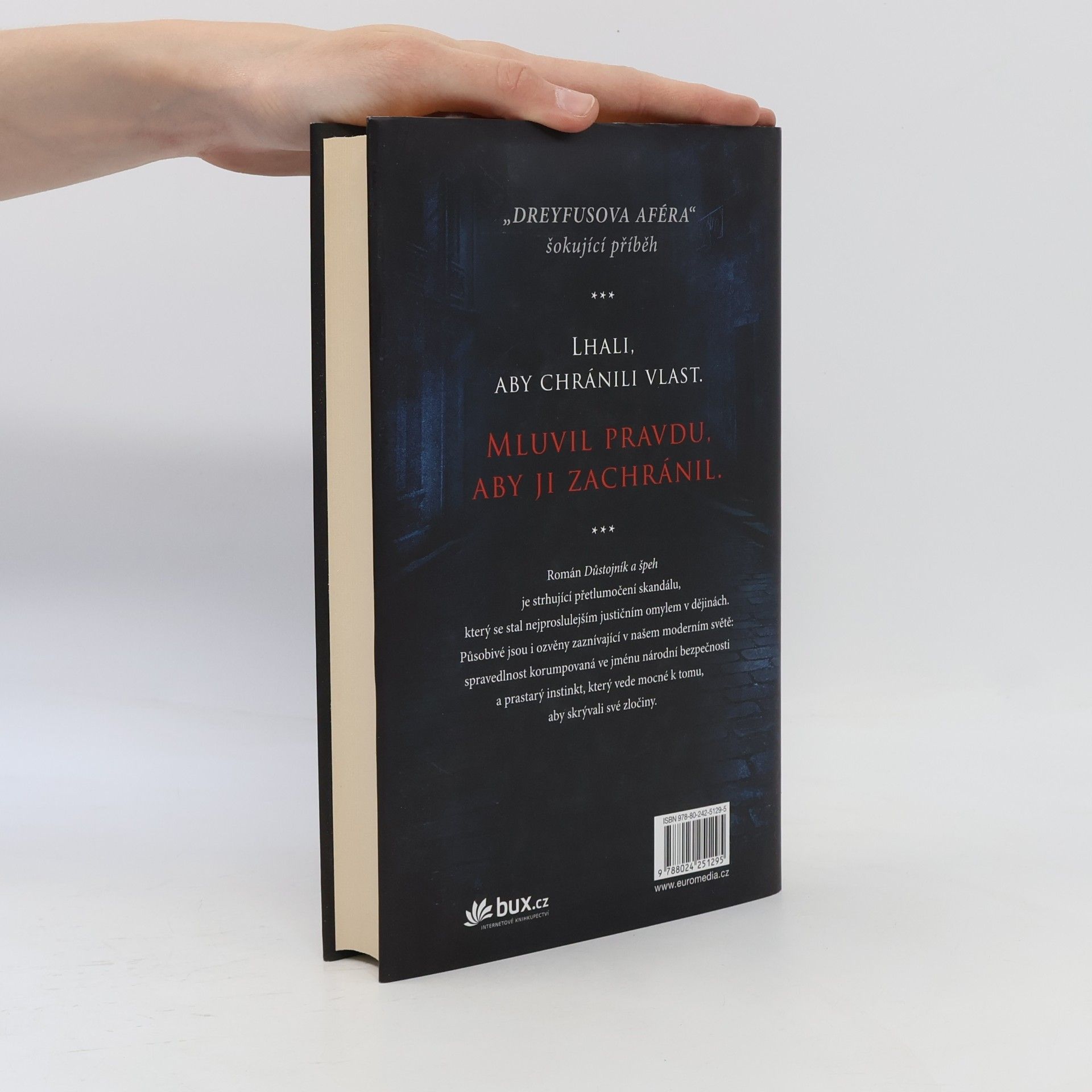 Robert Harris Důstojník a špeh