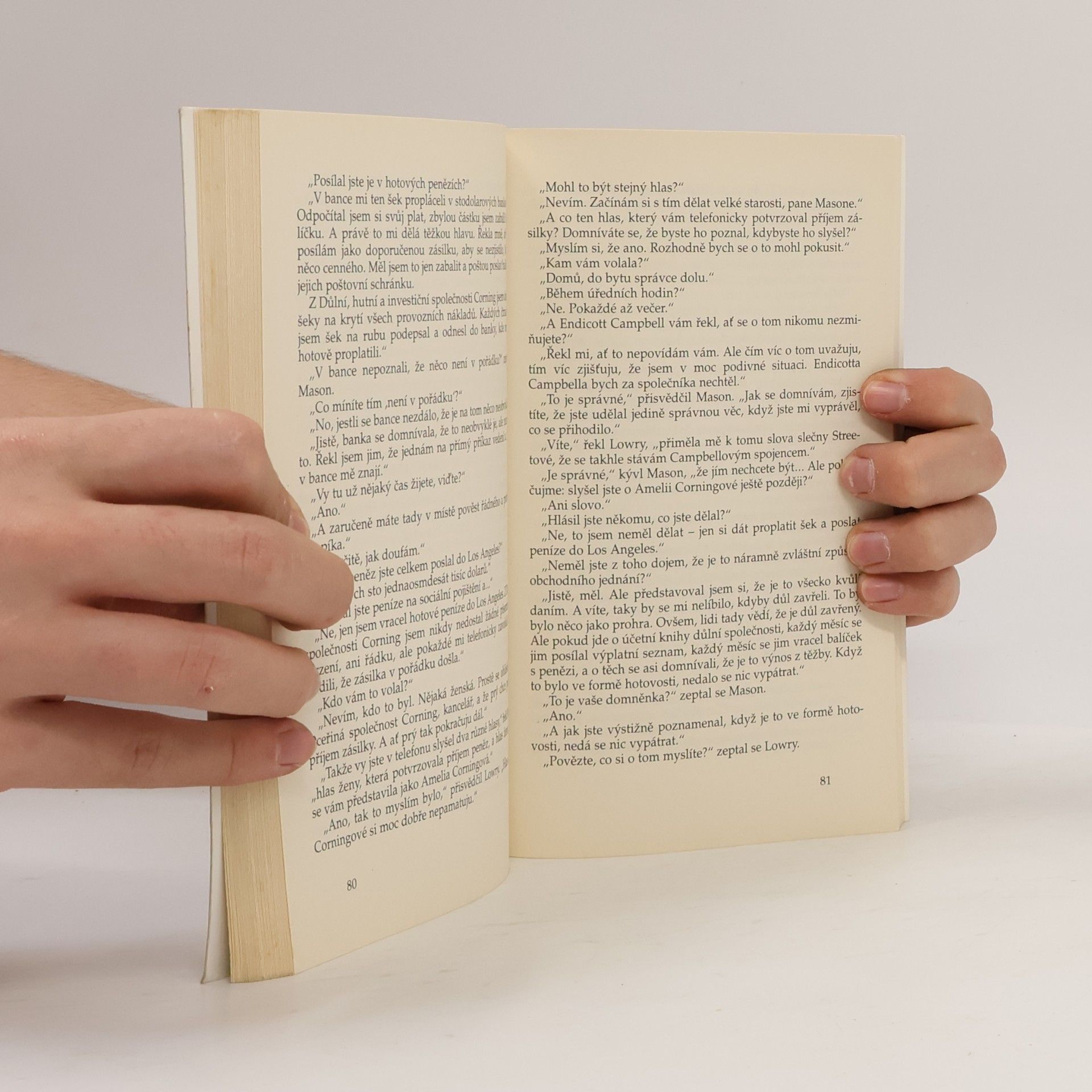 Erle Stanley Gardner Případ falešné staré panny