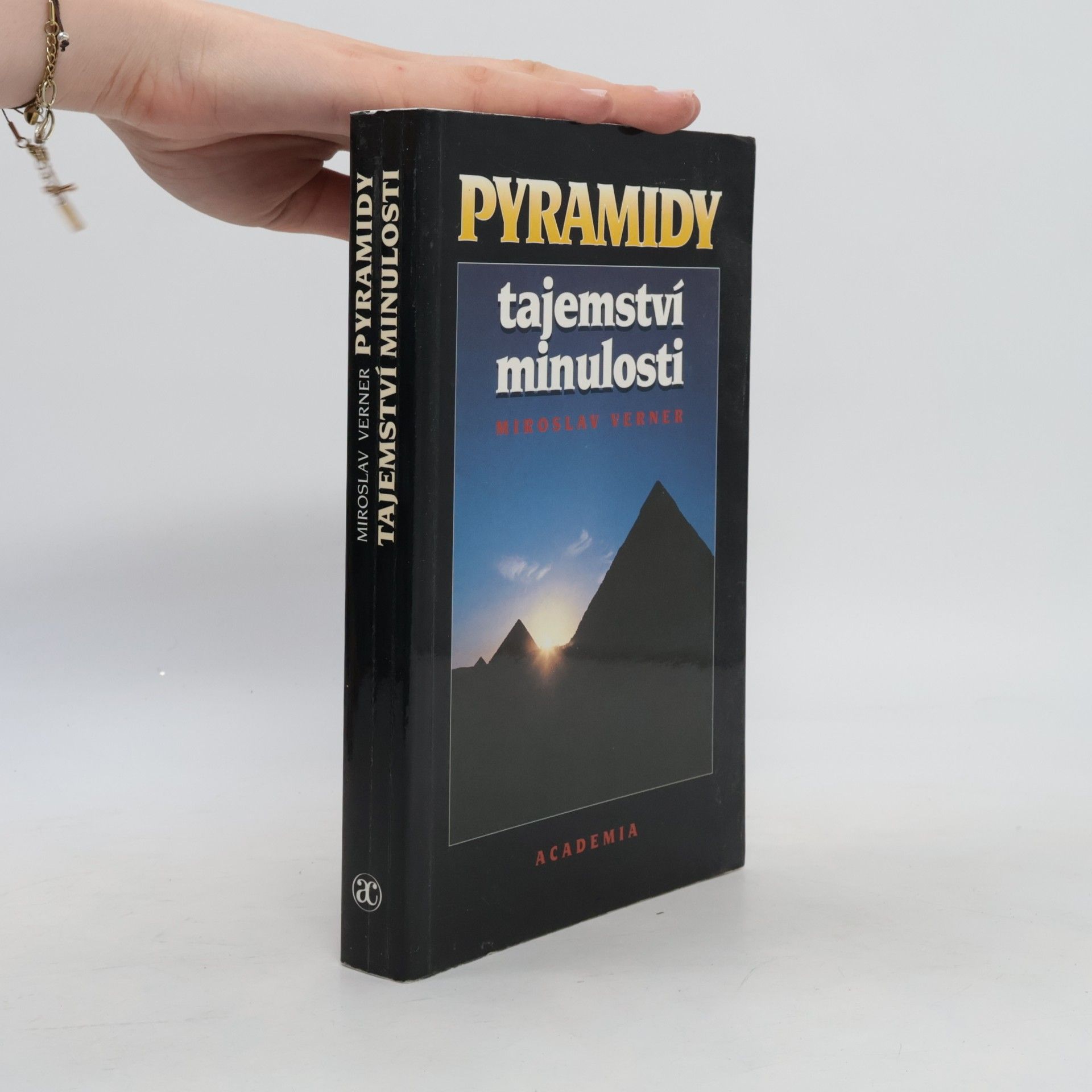 Miroslav Verner Pyramidy